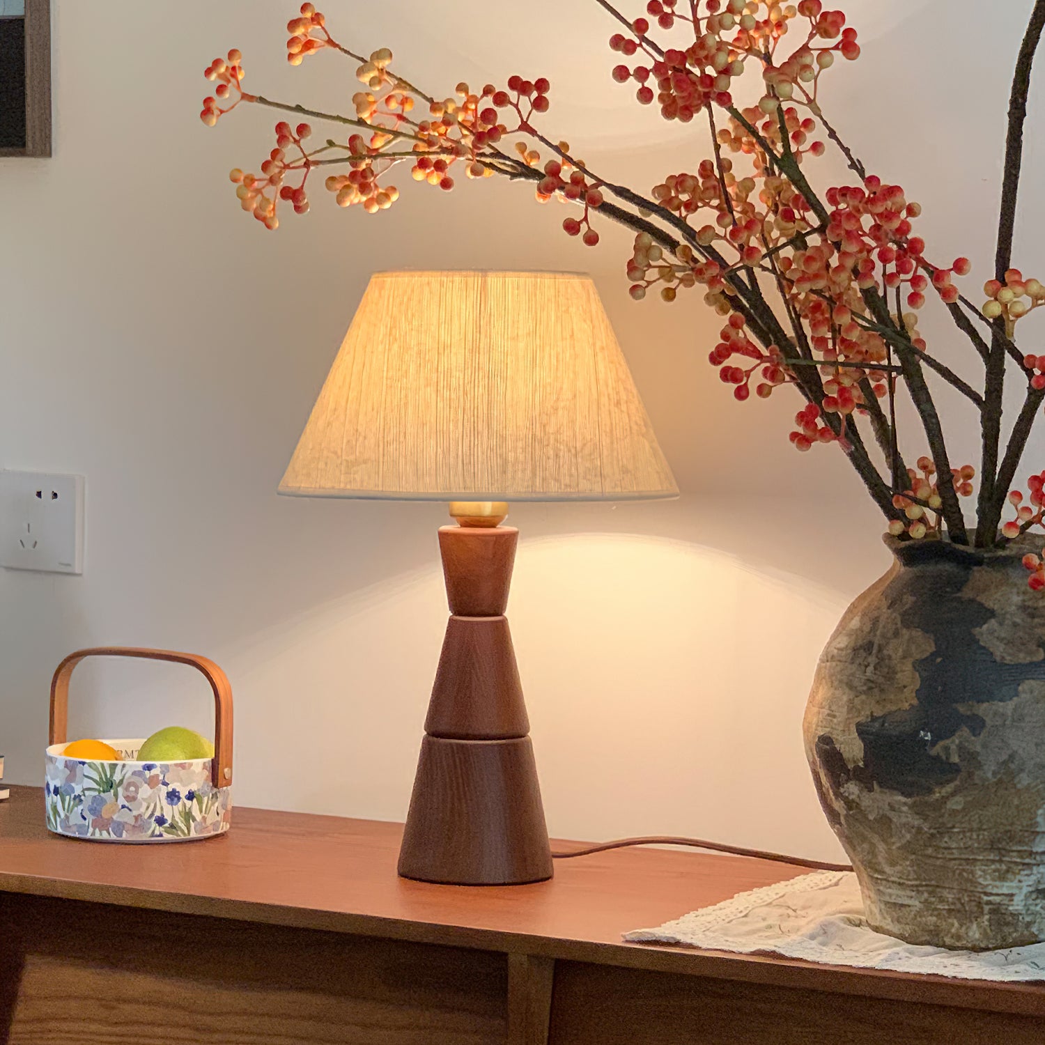 ドニシオ テーブルランプ