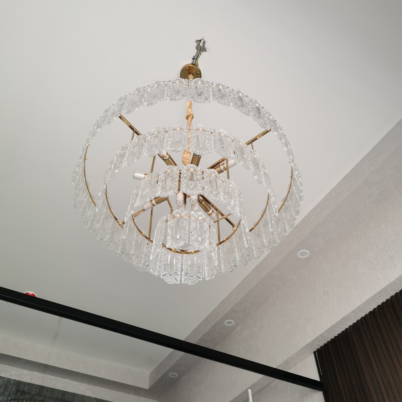 Uolfin Chandelier