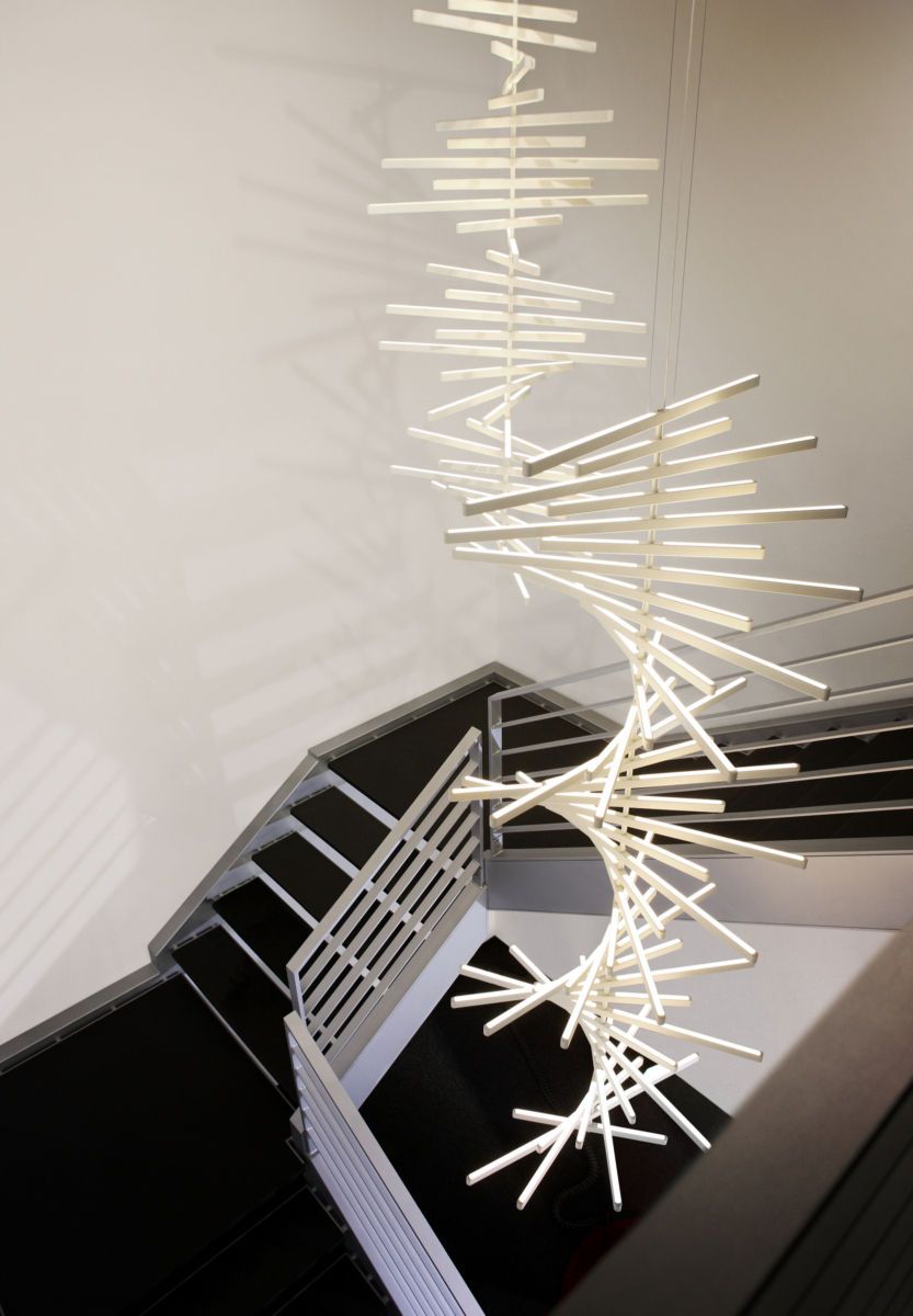 ピアノキー ブラックシャンデリア