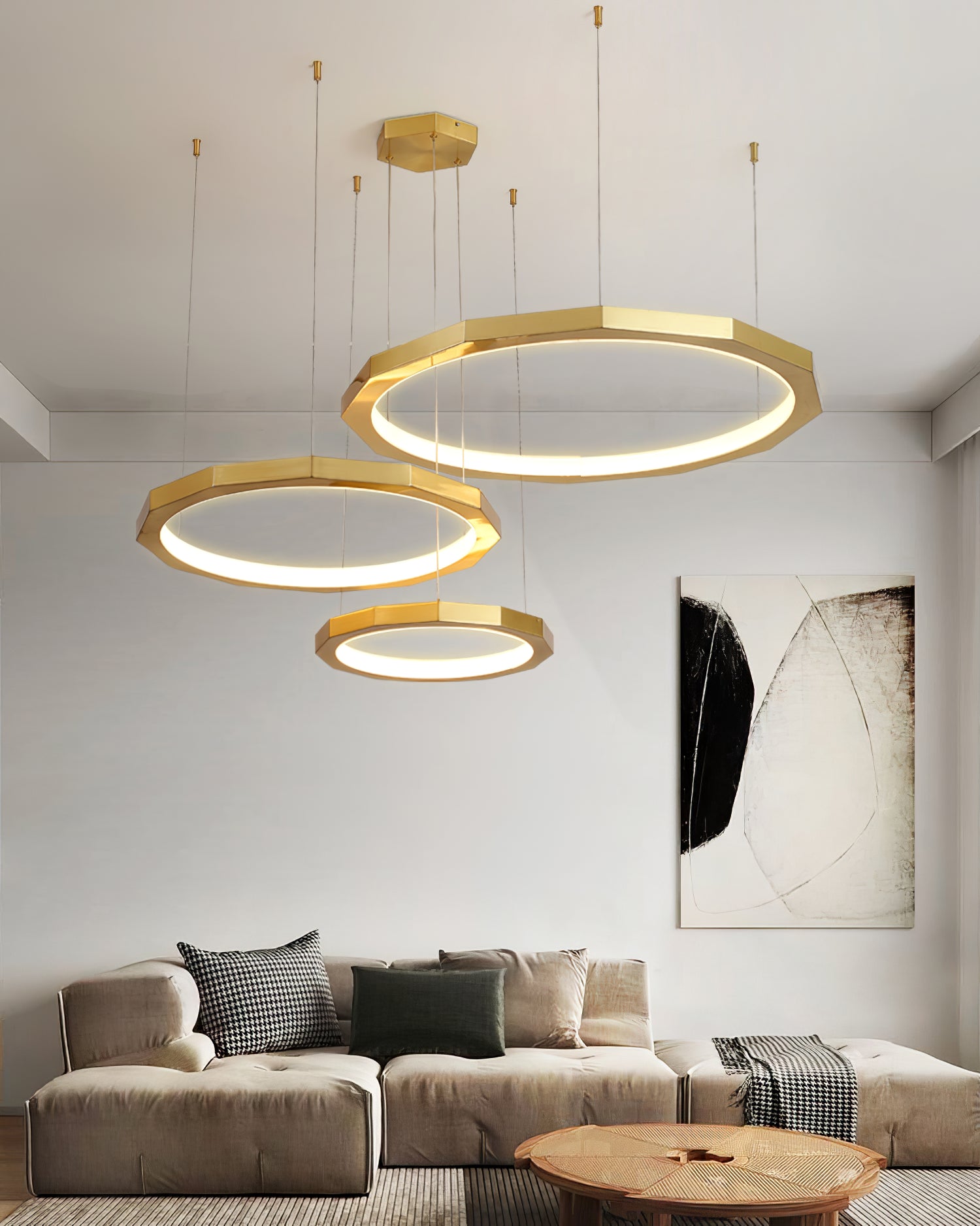 カラ・シャンデリア