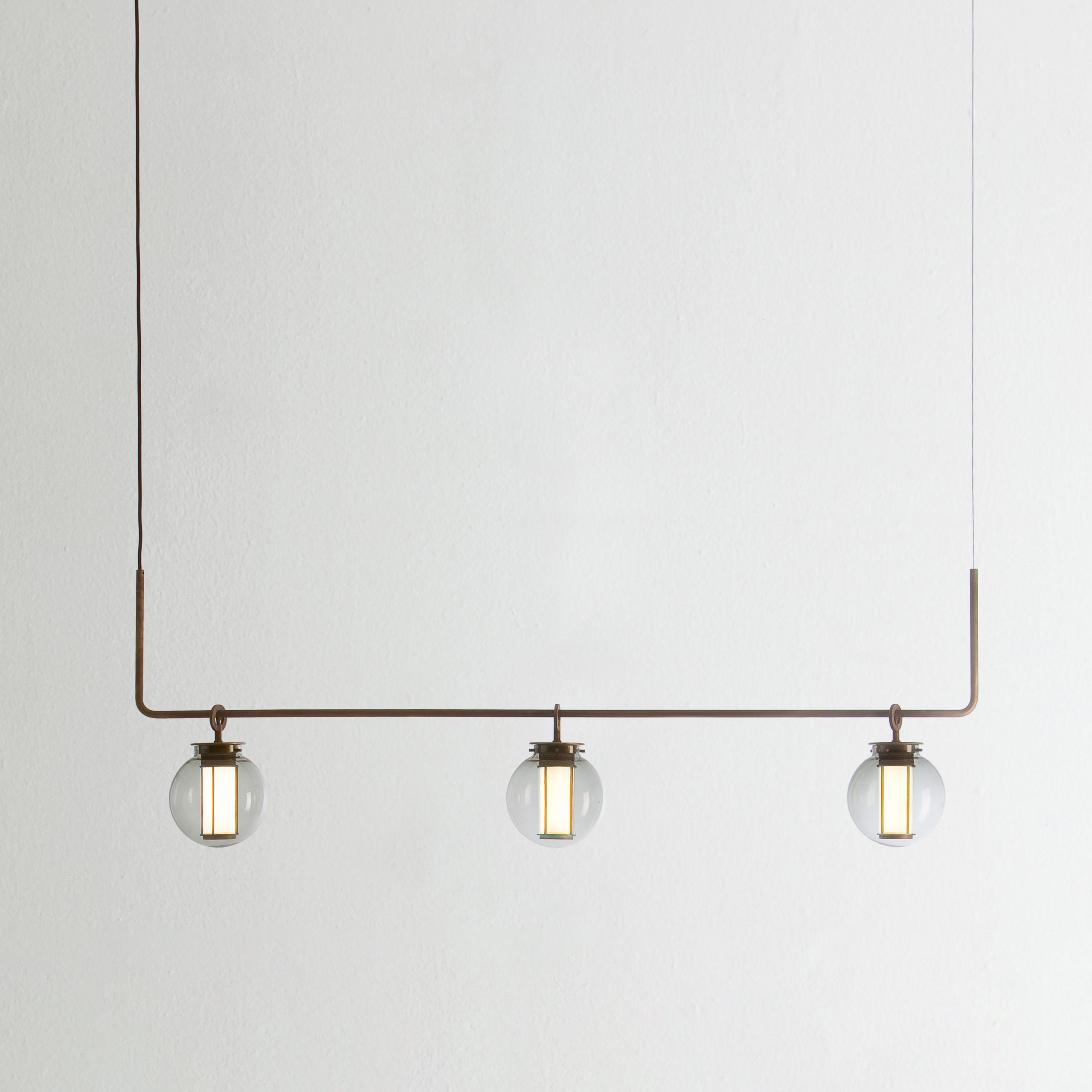 Bai Chandelier Light