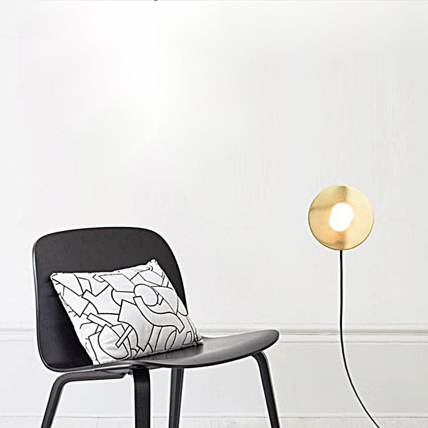 ドットウォールランプ