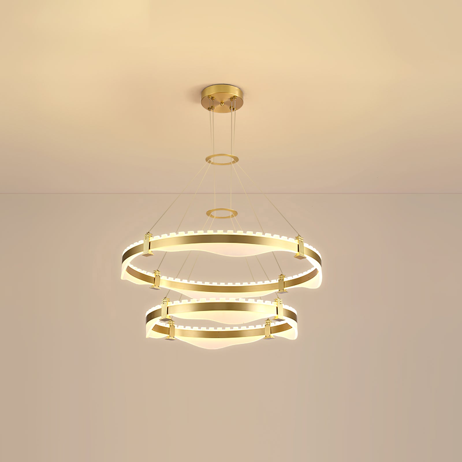 Ring Metallic Chandelier
