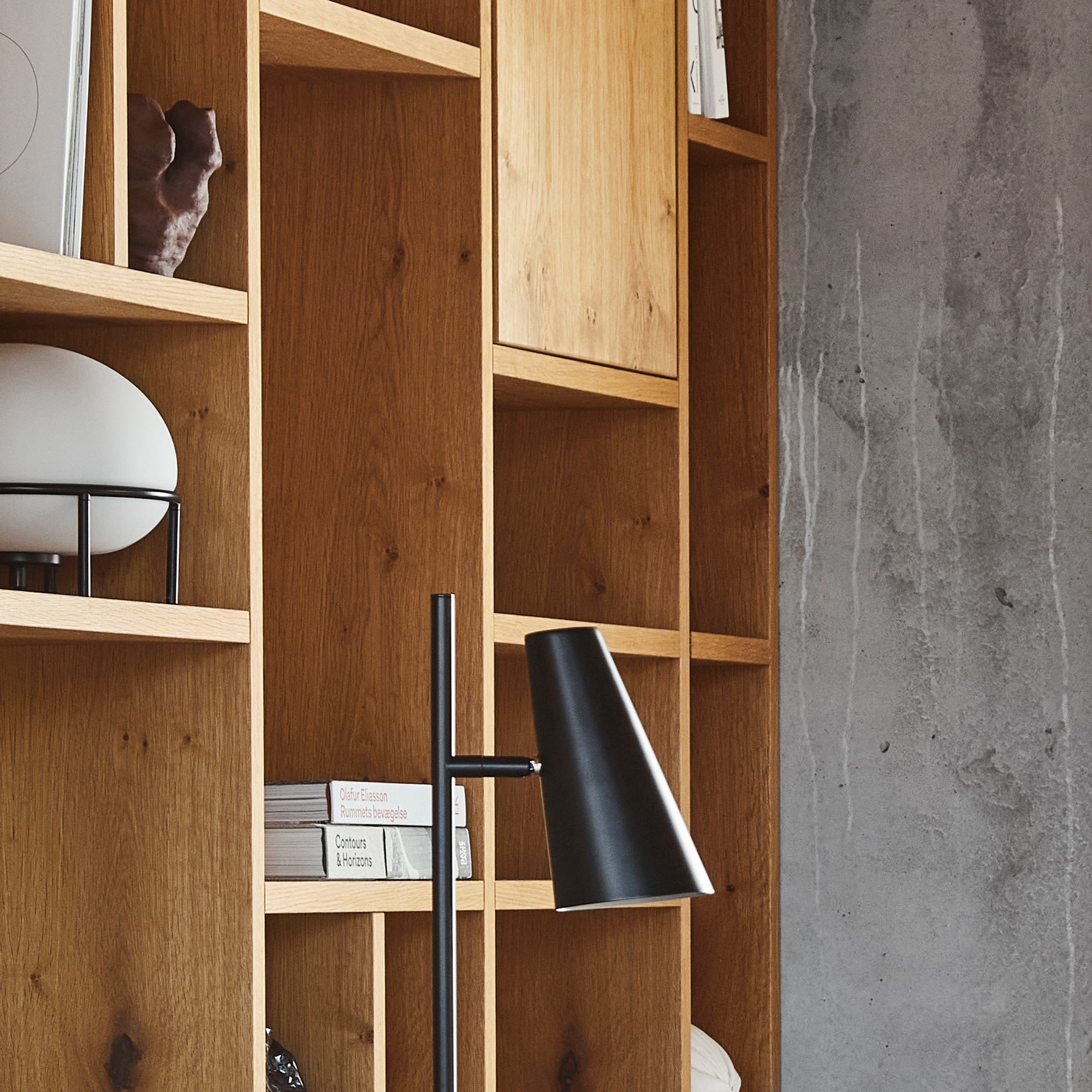 ポンプテーブルランプ