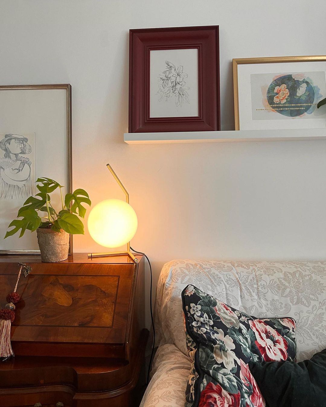 IC テーブルライト