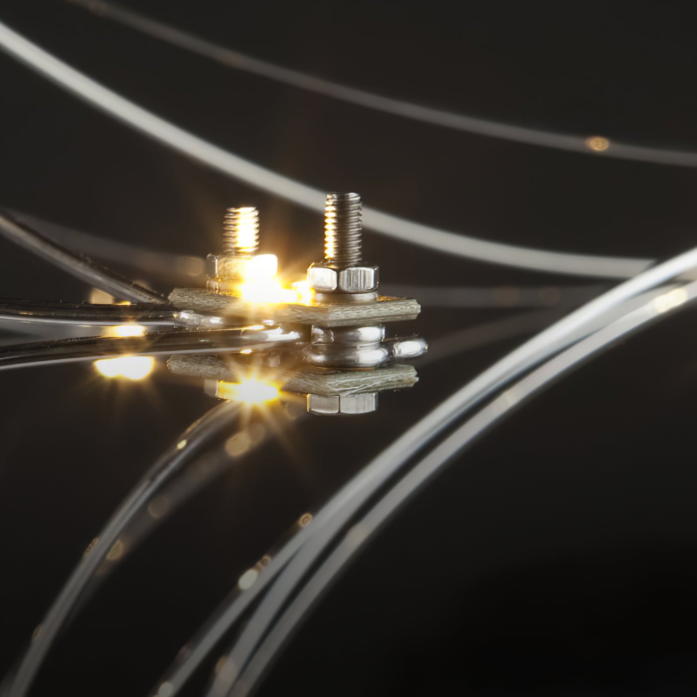 ミラ・シャンデリア