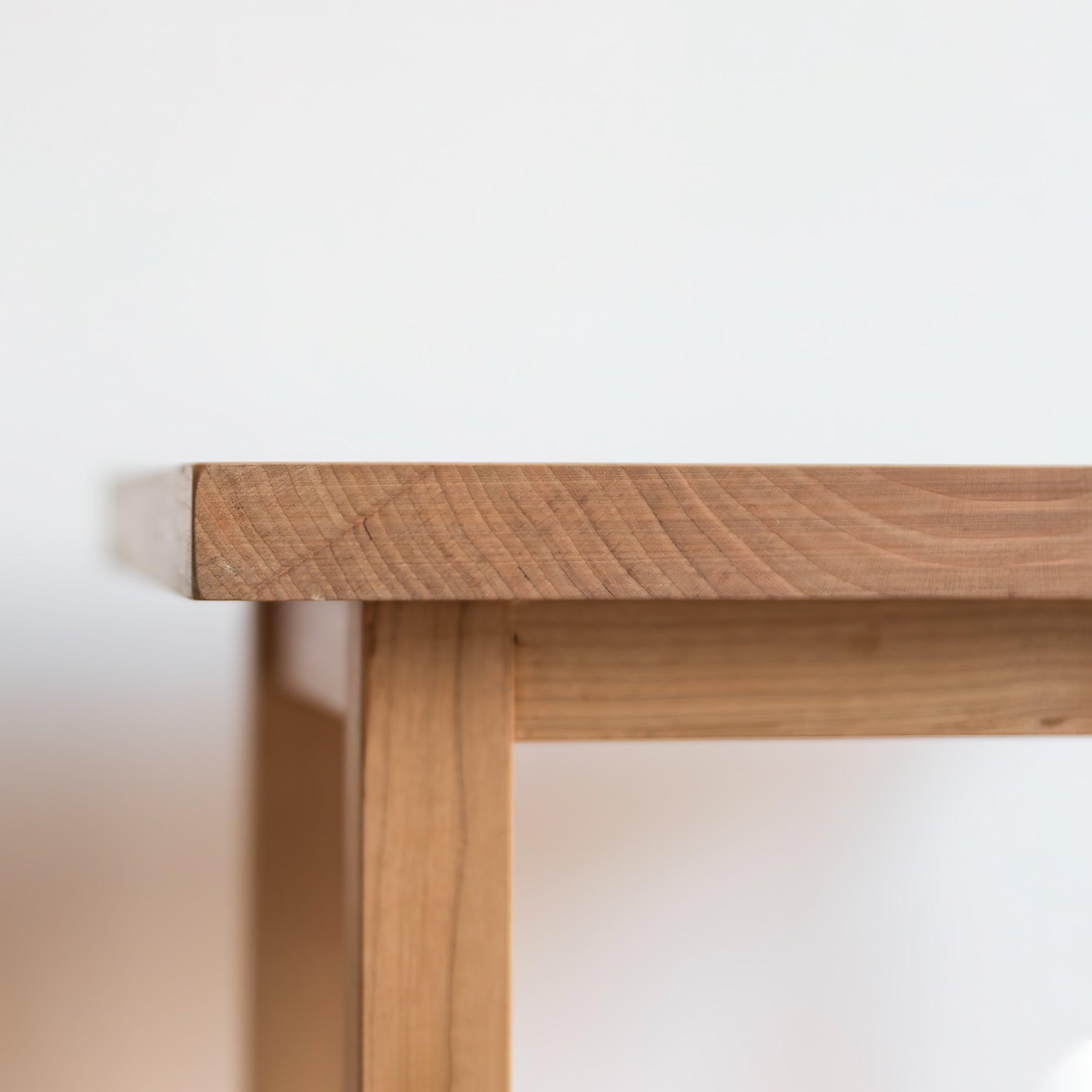 Cubby モバイルテーブルライト