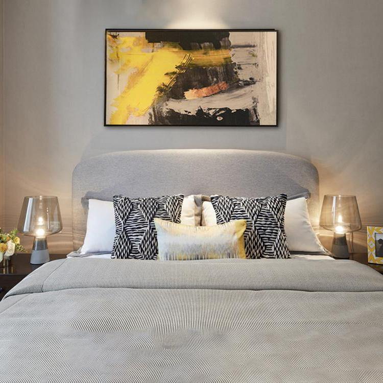 Leas Glass Table Lamp