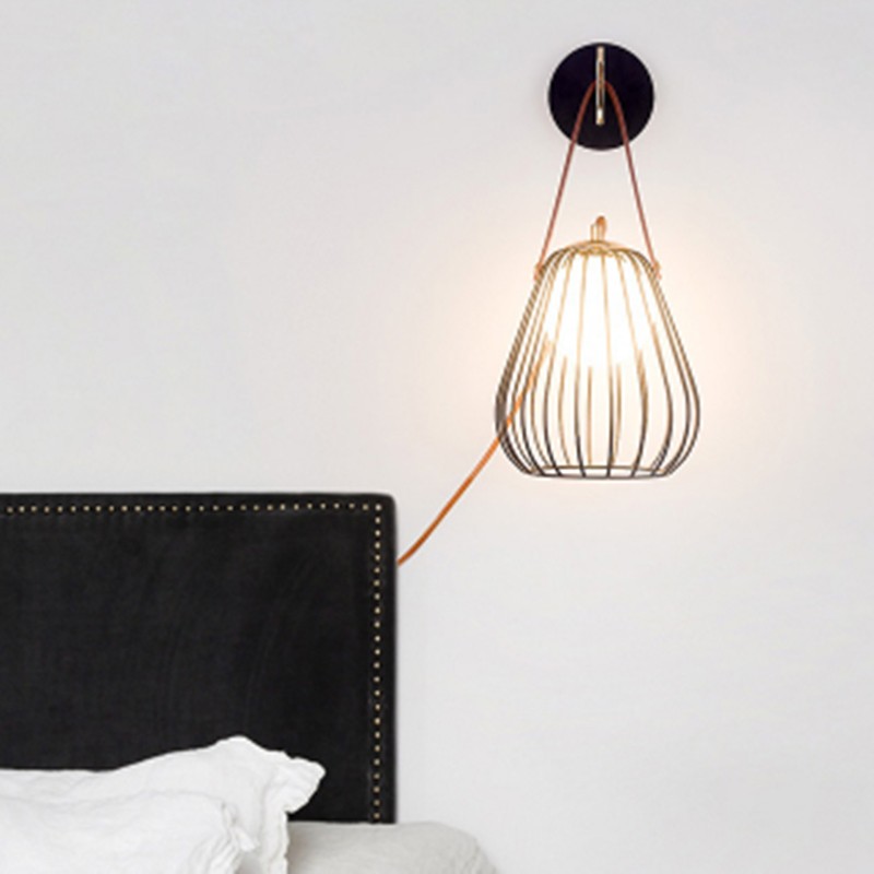 2つのテーブル/ウォールライト