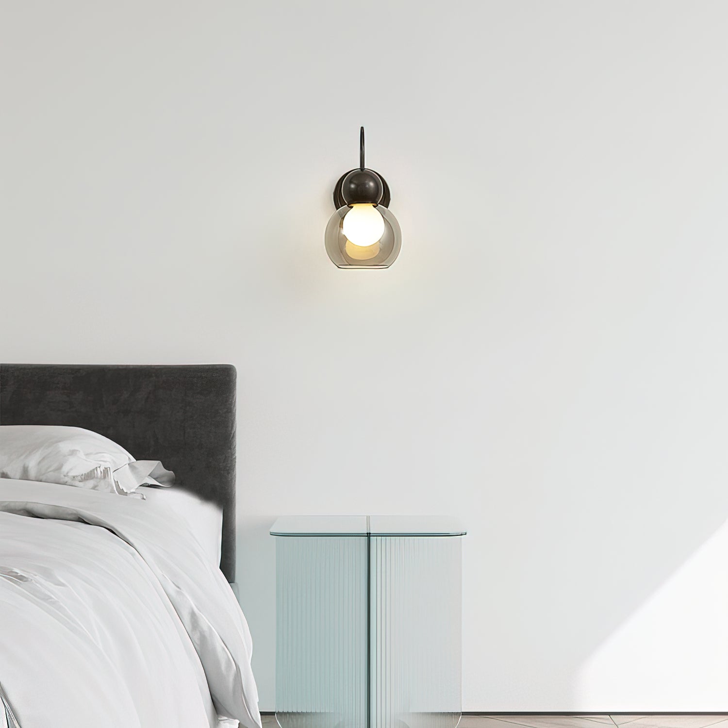 Larkson Wall Light