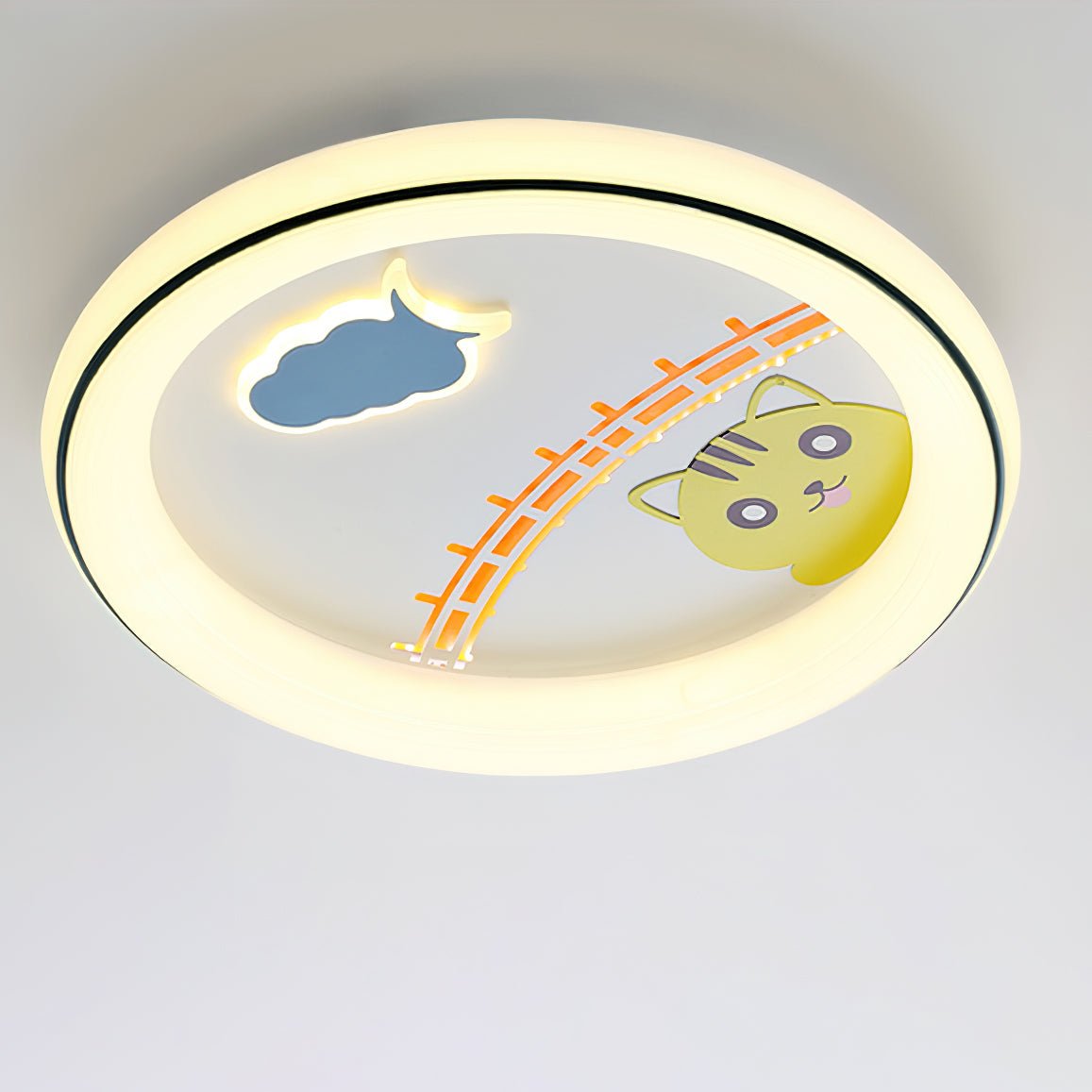 かわいい漫画の天井ランプ