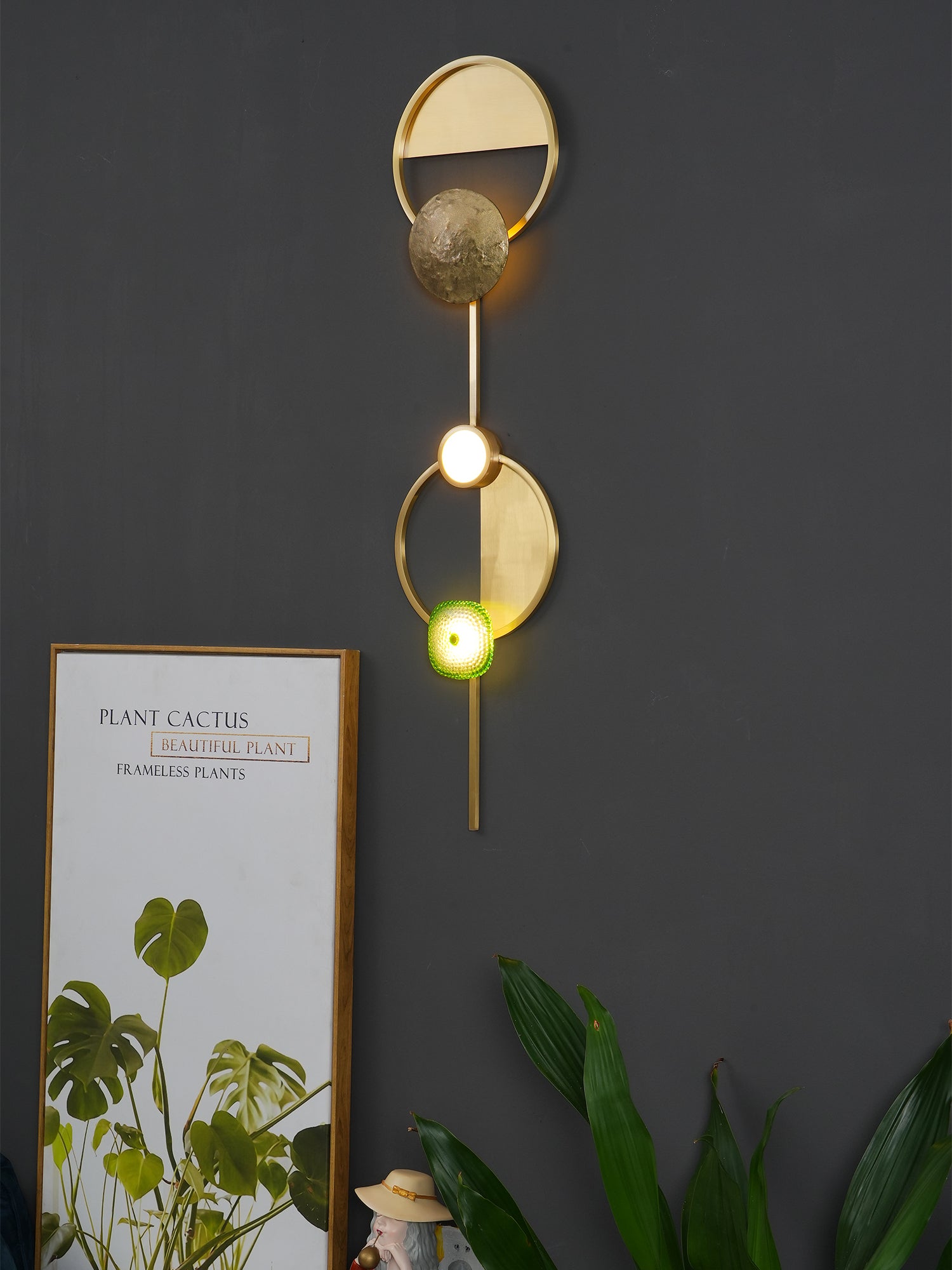 Jewels Wall Lamp