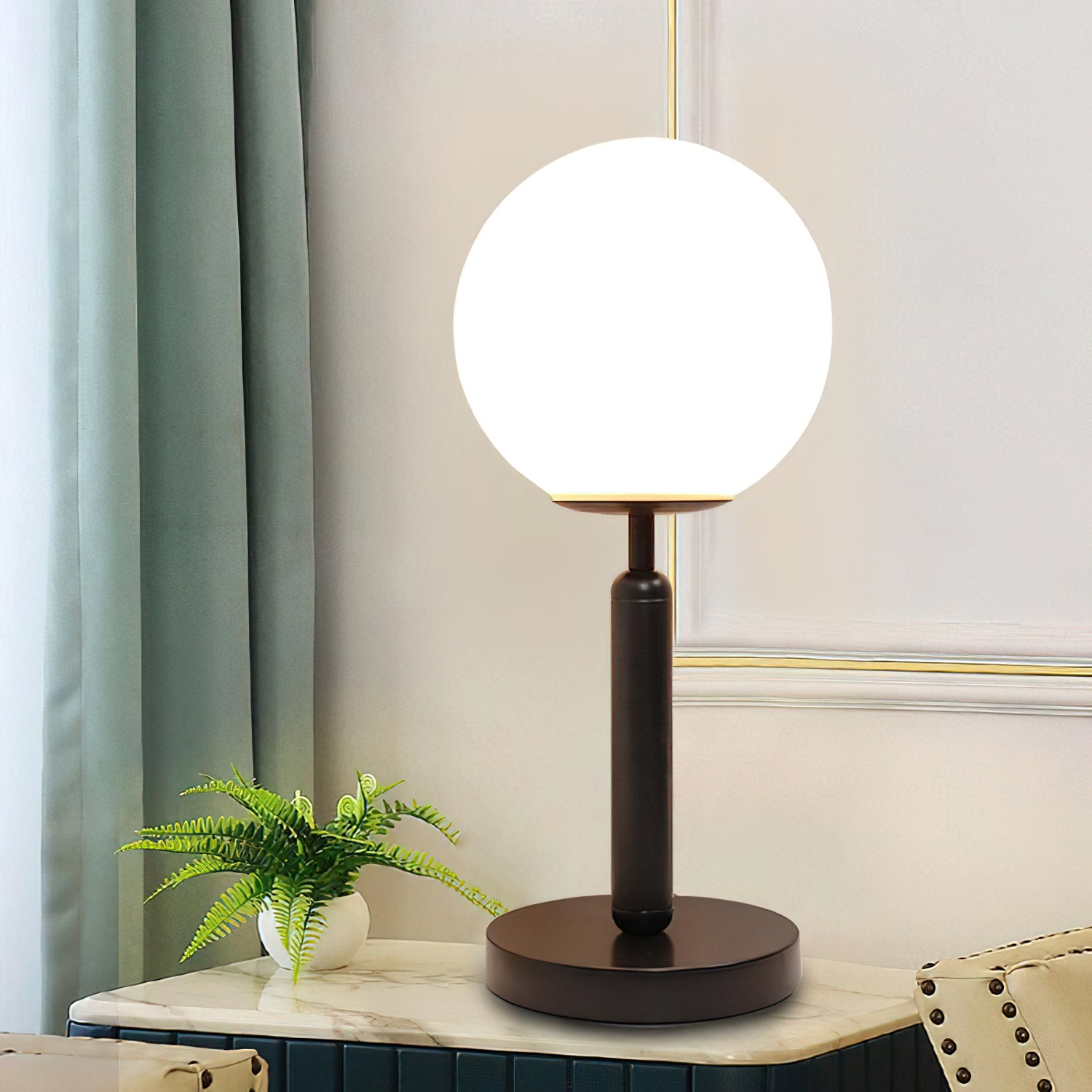 Ecar Table Lamp