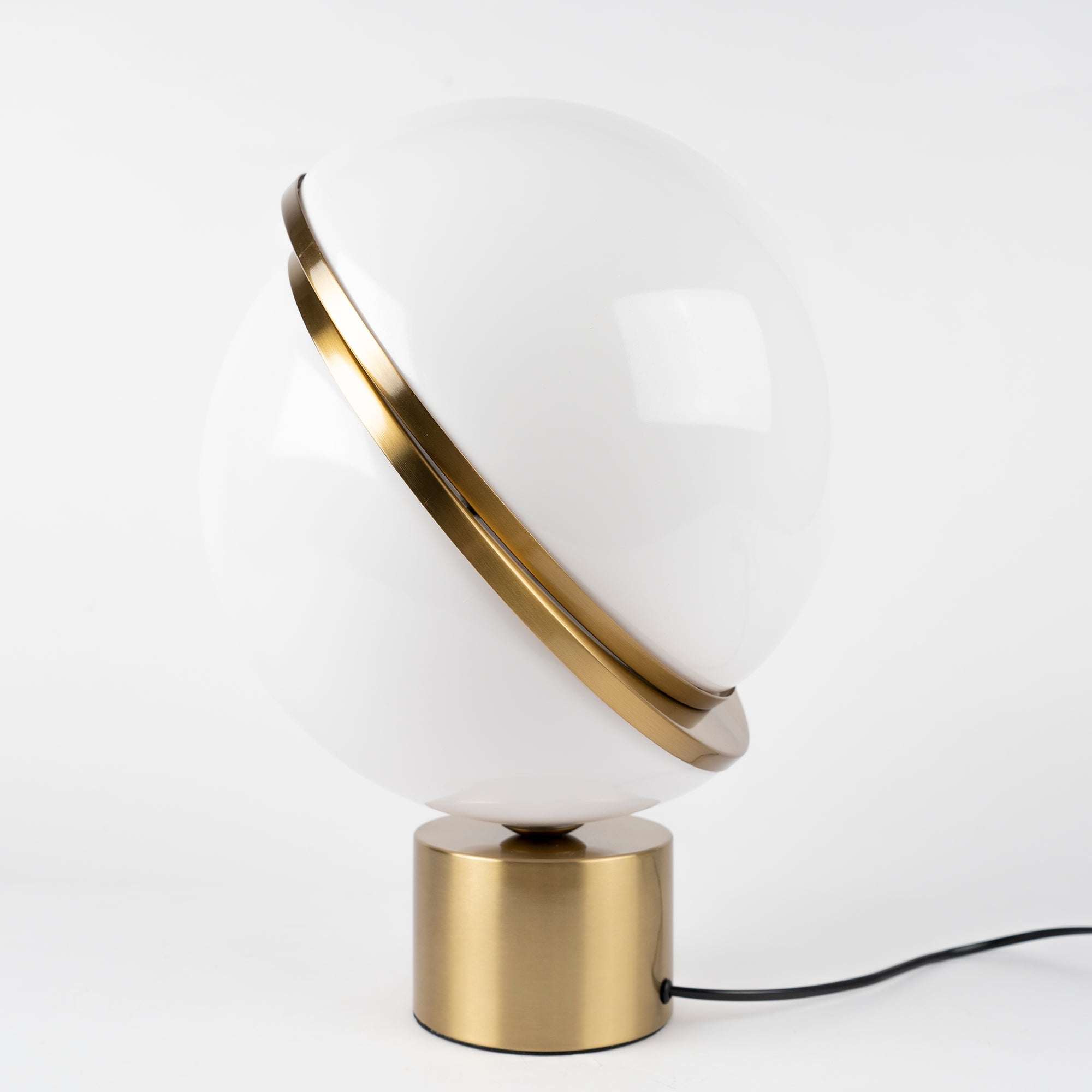 三日月型テーブルランプ