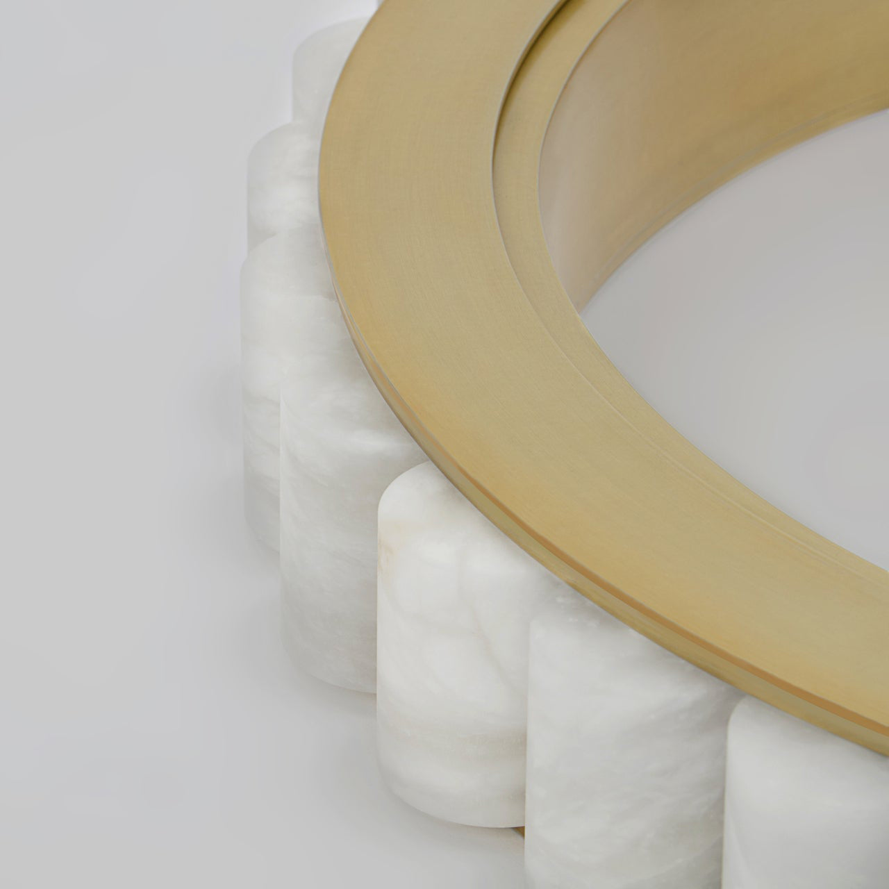 アバロンアラバスターシャンデリア