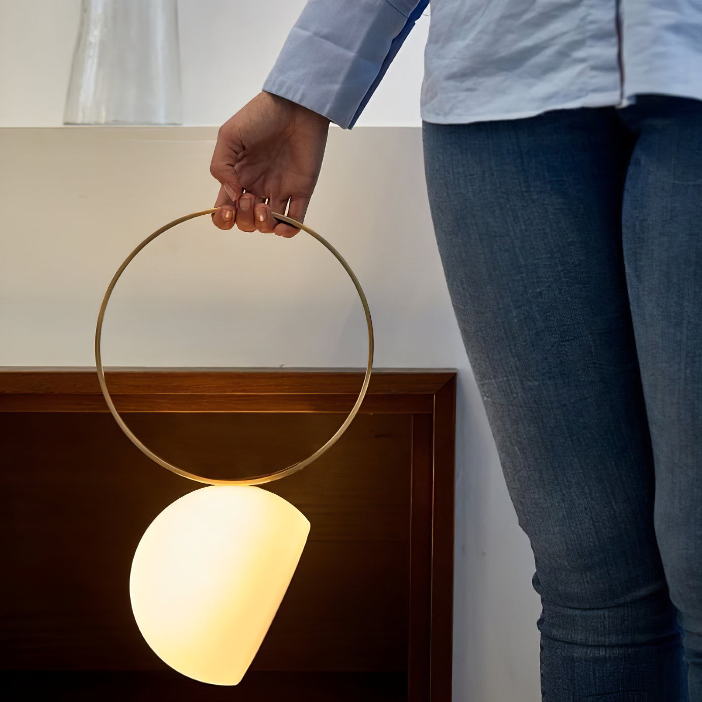 Circ 3726 テーブルランプ 内蔵バッテリー