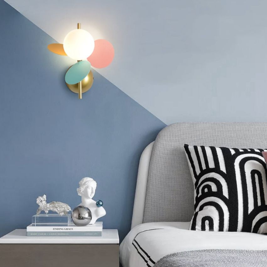 クリエイティブウォールライト