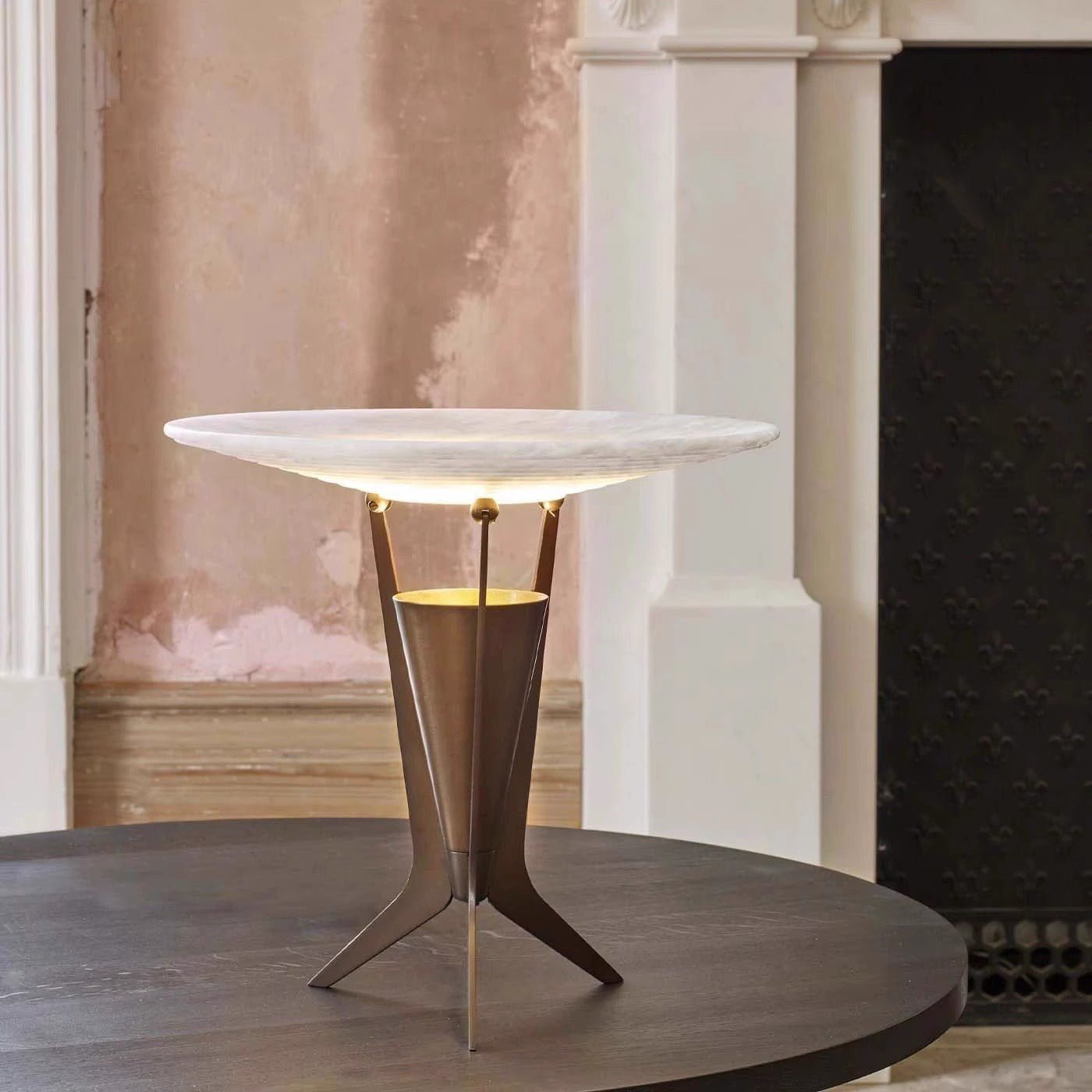 アラゴン テーブルランプ