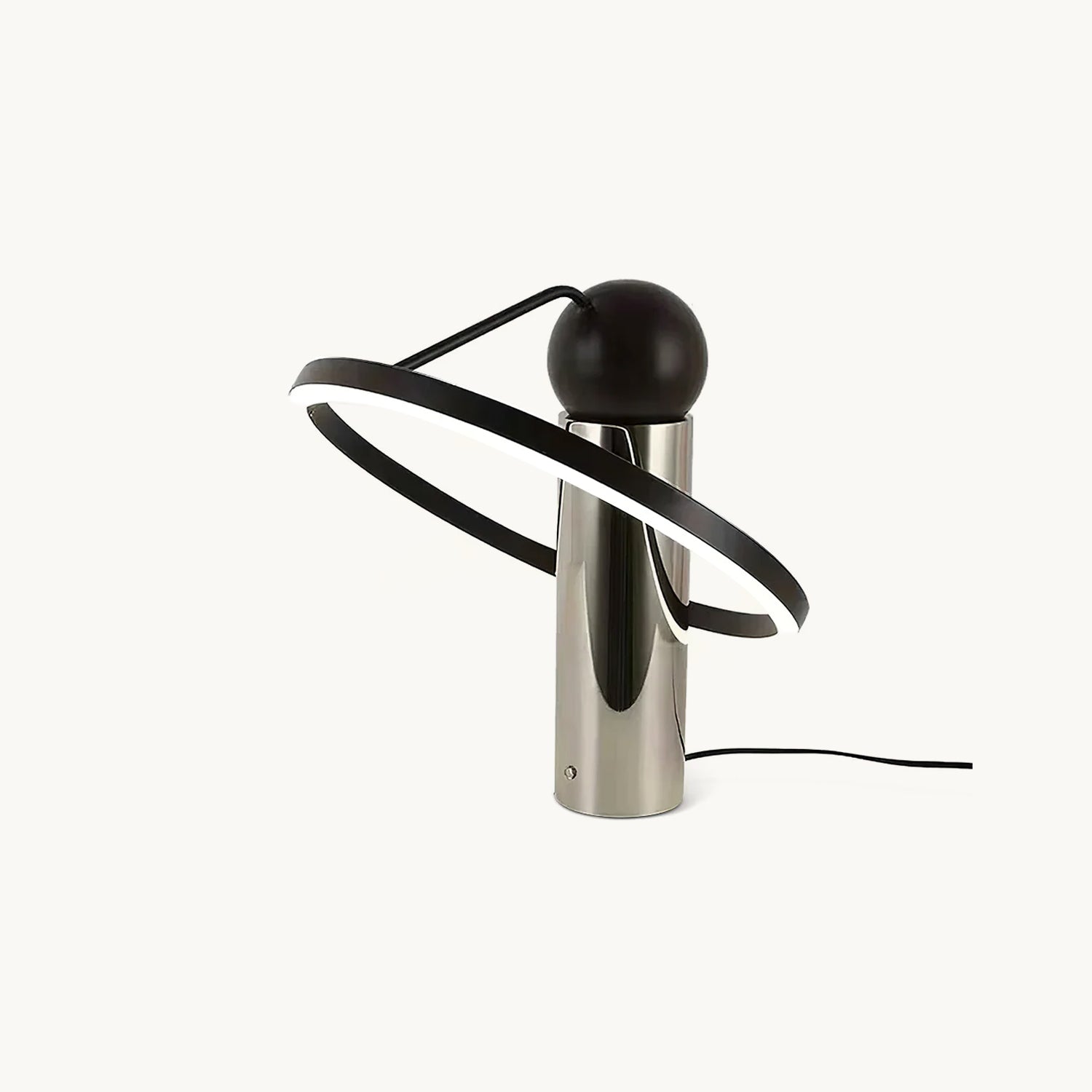 置き忘れたテーブルランプ