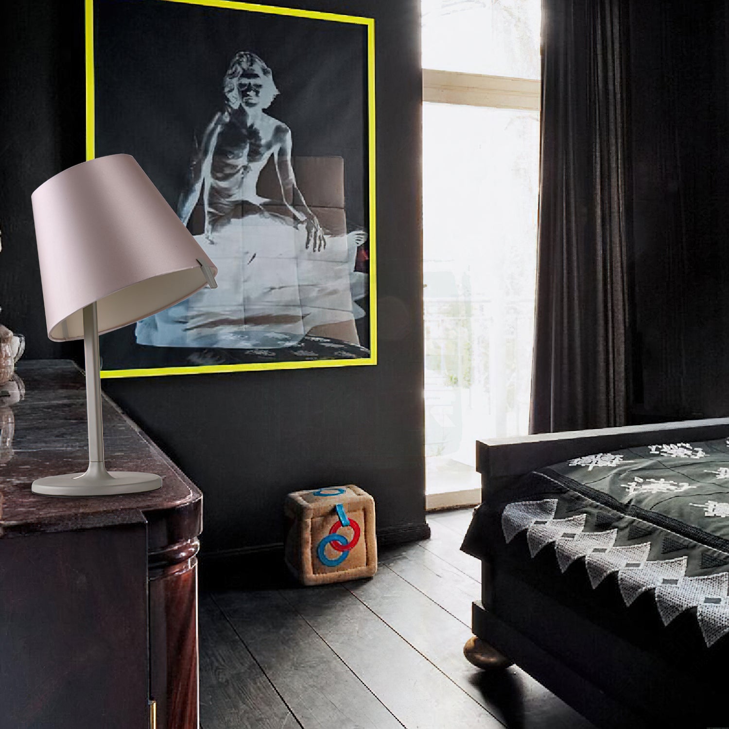 シスブ テーブルランプ