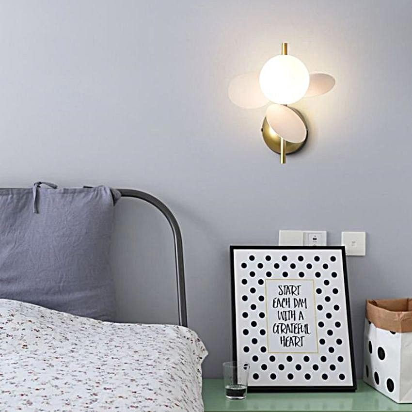 クリエイティブウォールライト