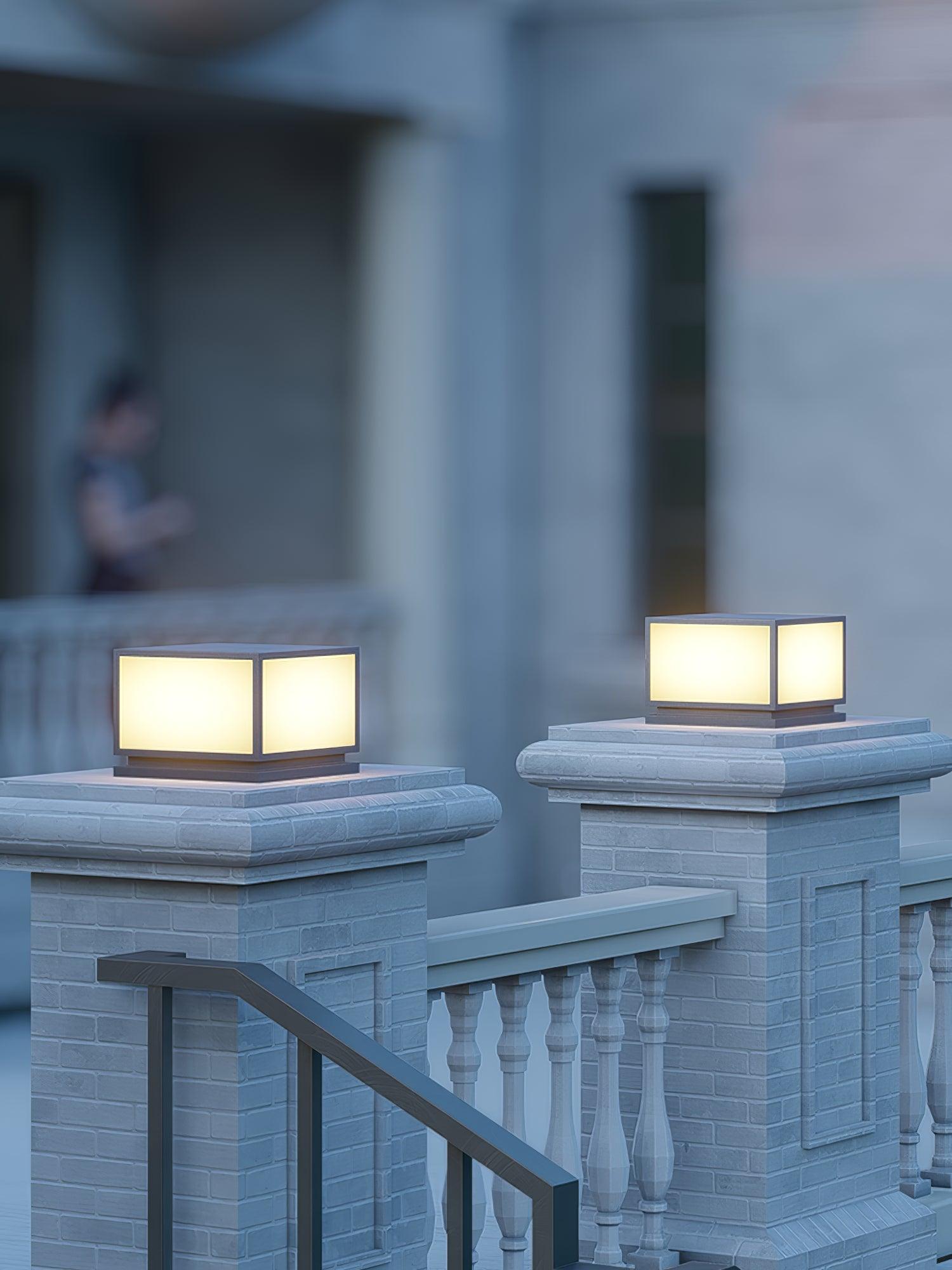 Anvia アウトドアポストライト