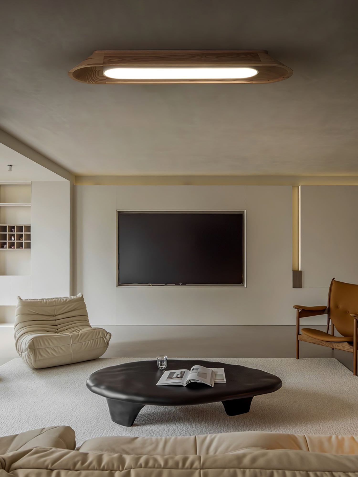 チャンネルシーリングランプ