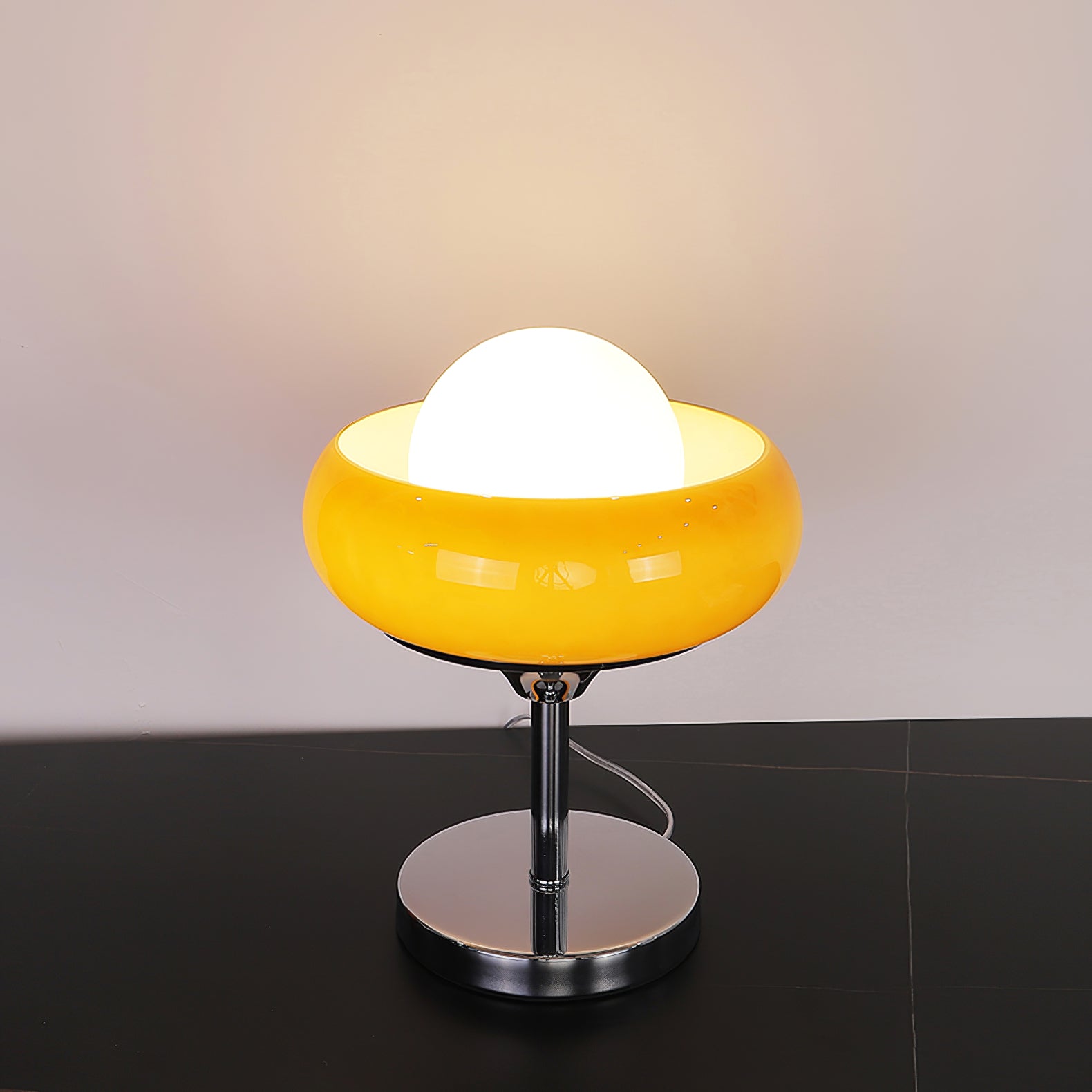 ハーヴェイ テーブルランプ