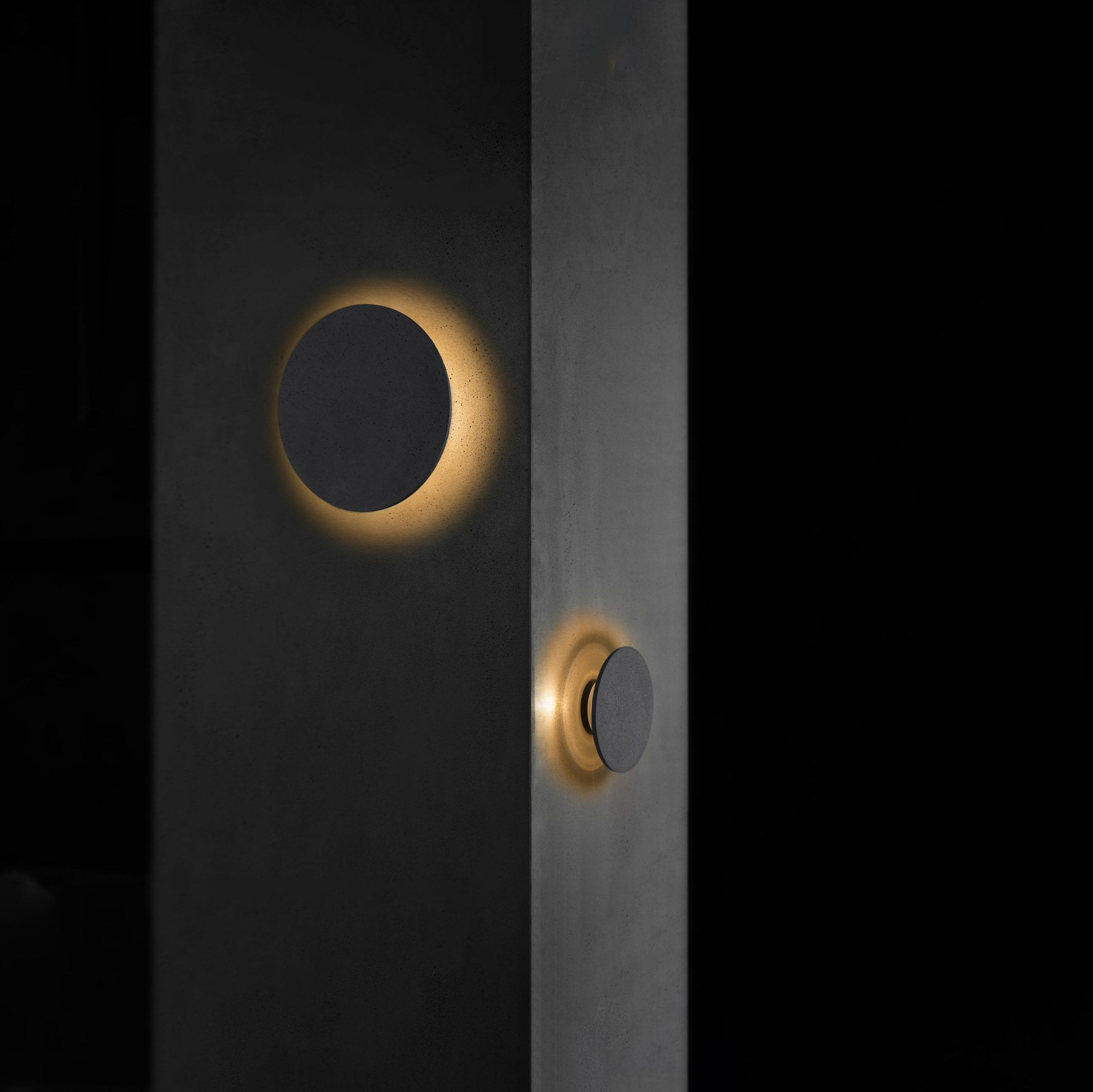 ピンウォールランプ