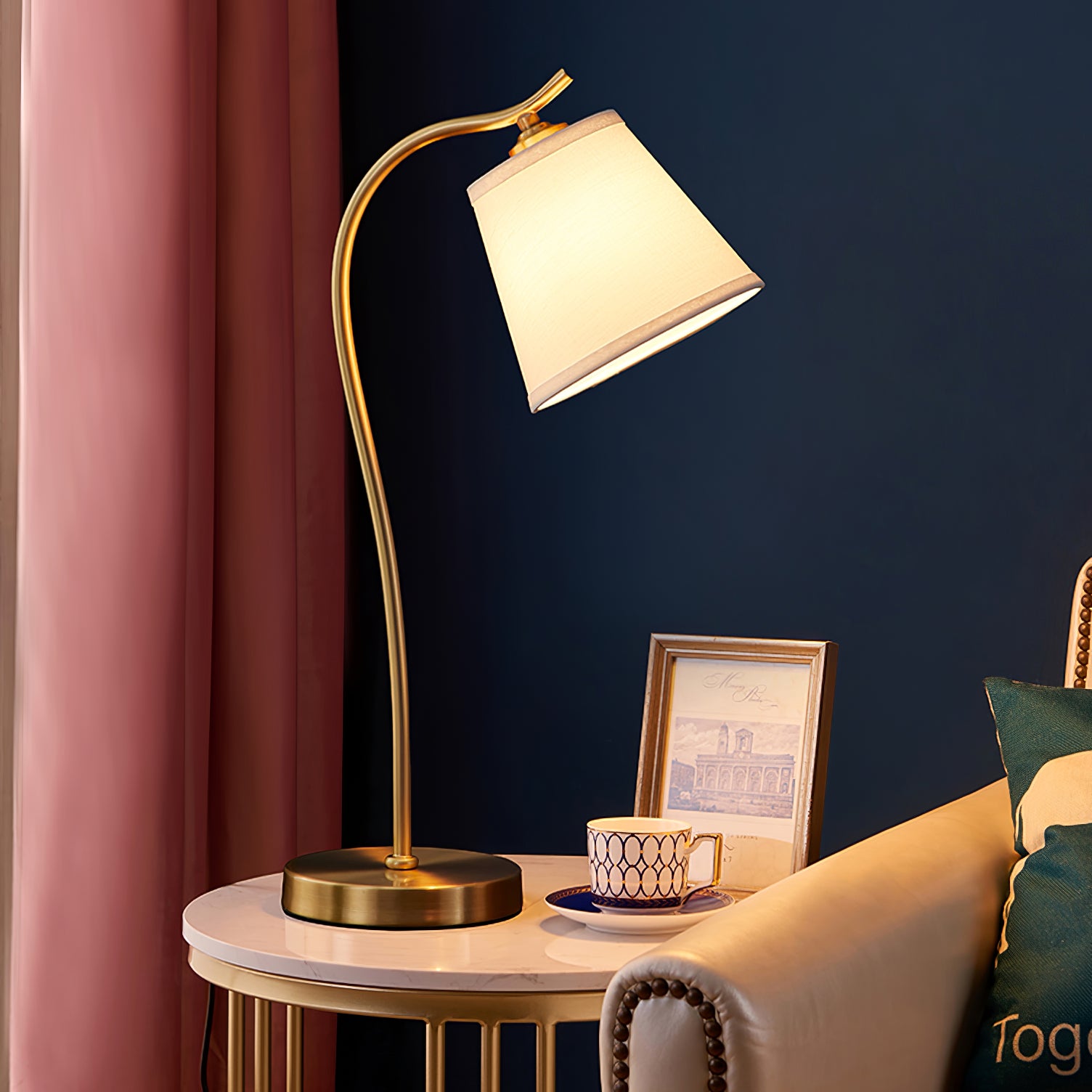 アネタ テーブルランプ