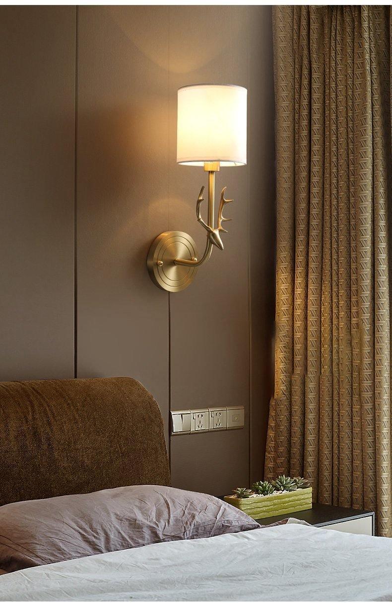 真鍮製鹿の頭のウォールライト