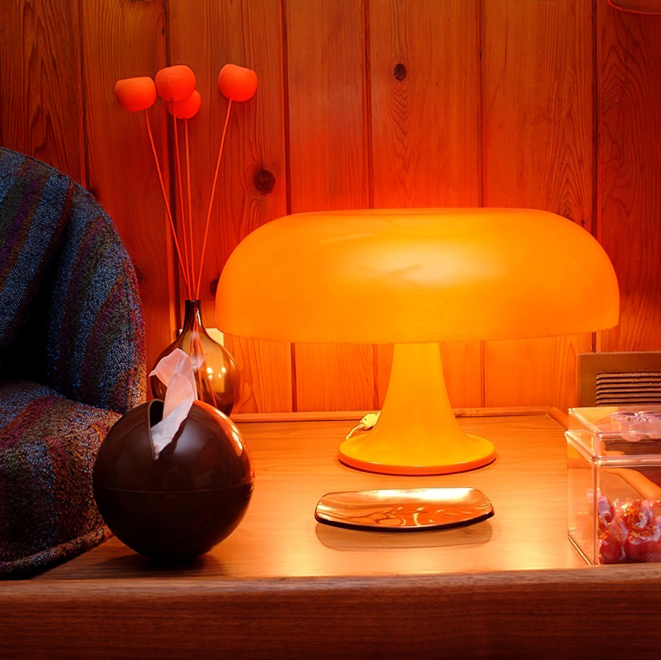 ネッソ テーブルランプ