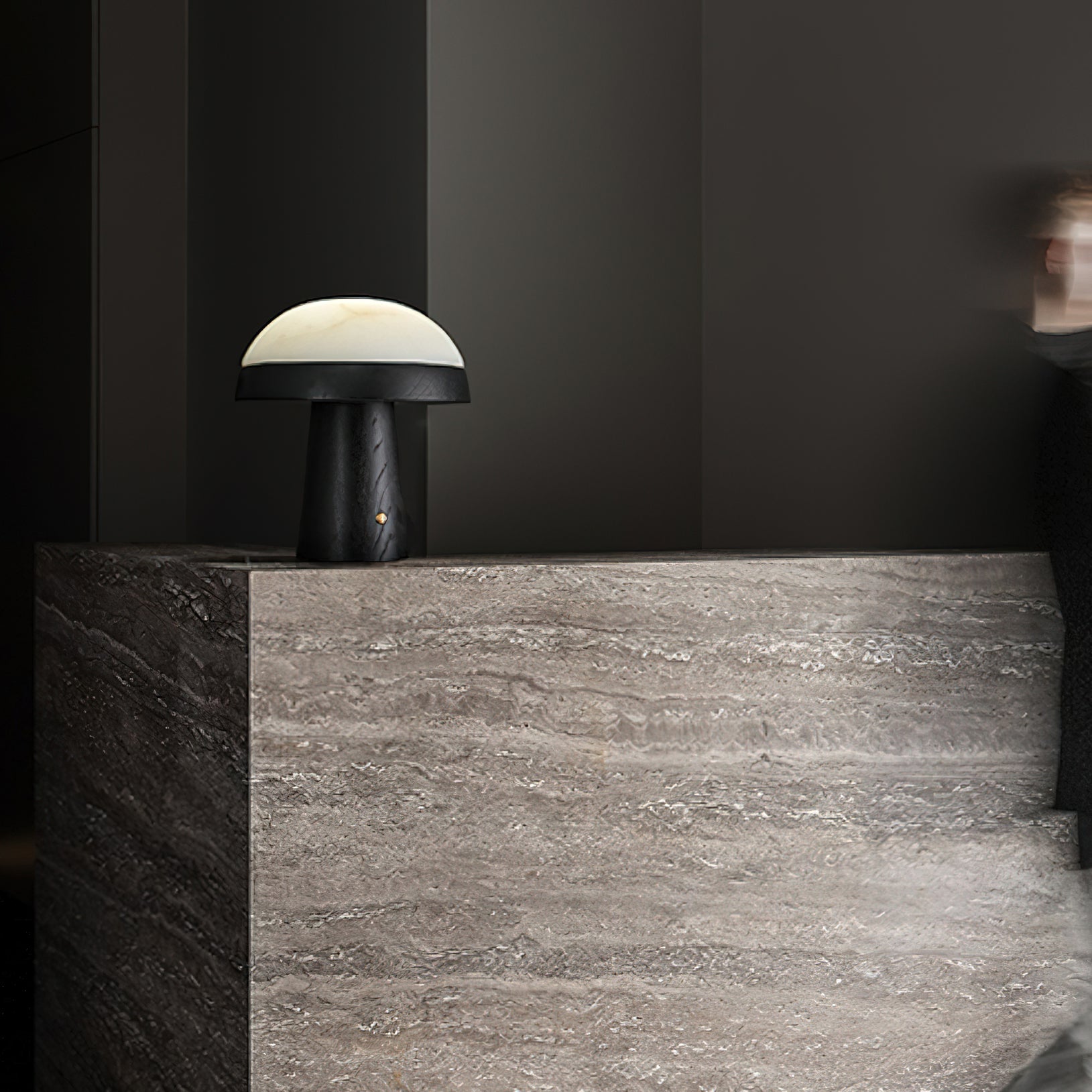 キノコ雲テーブルランプ