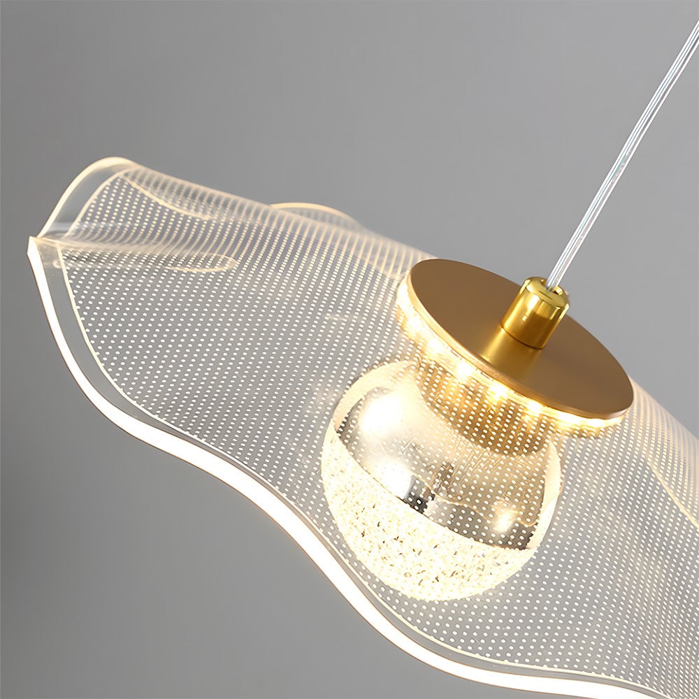 リビングルームに最適な、現代的なゴールドの豪華なLEDシーリングライト