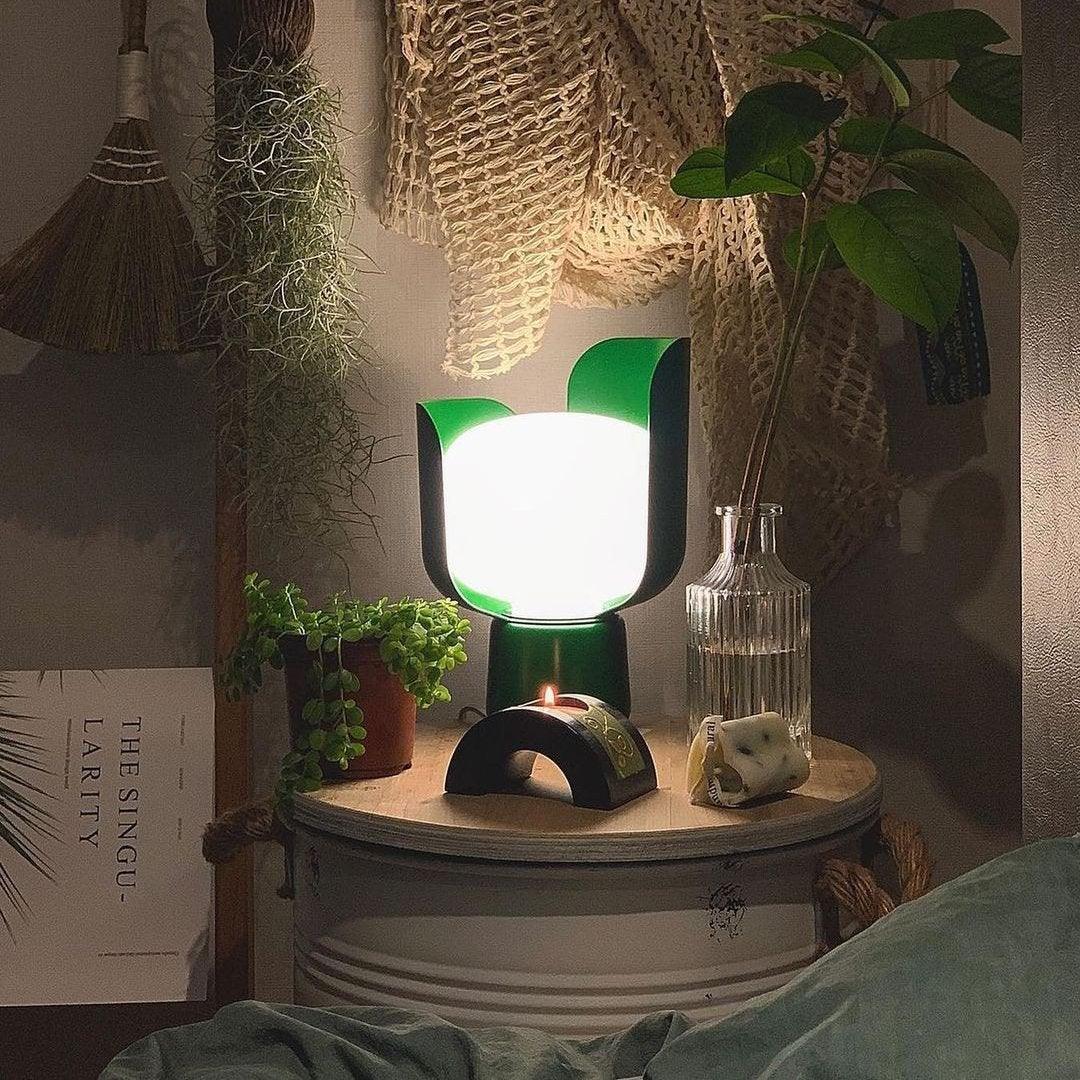 Blom Table Lamp