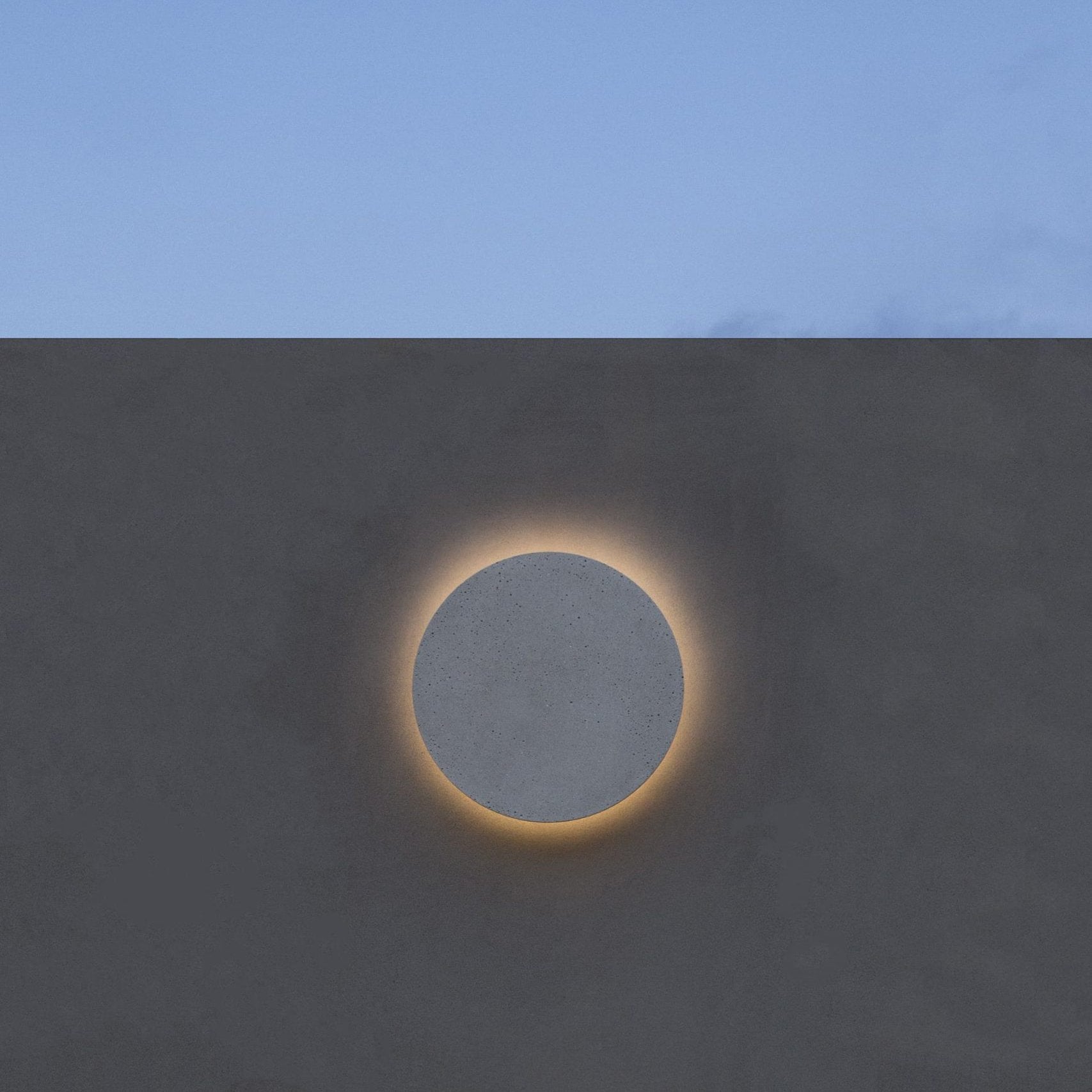 ピンウォールランプ