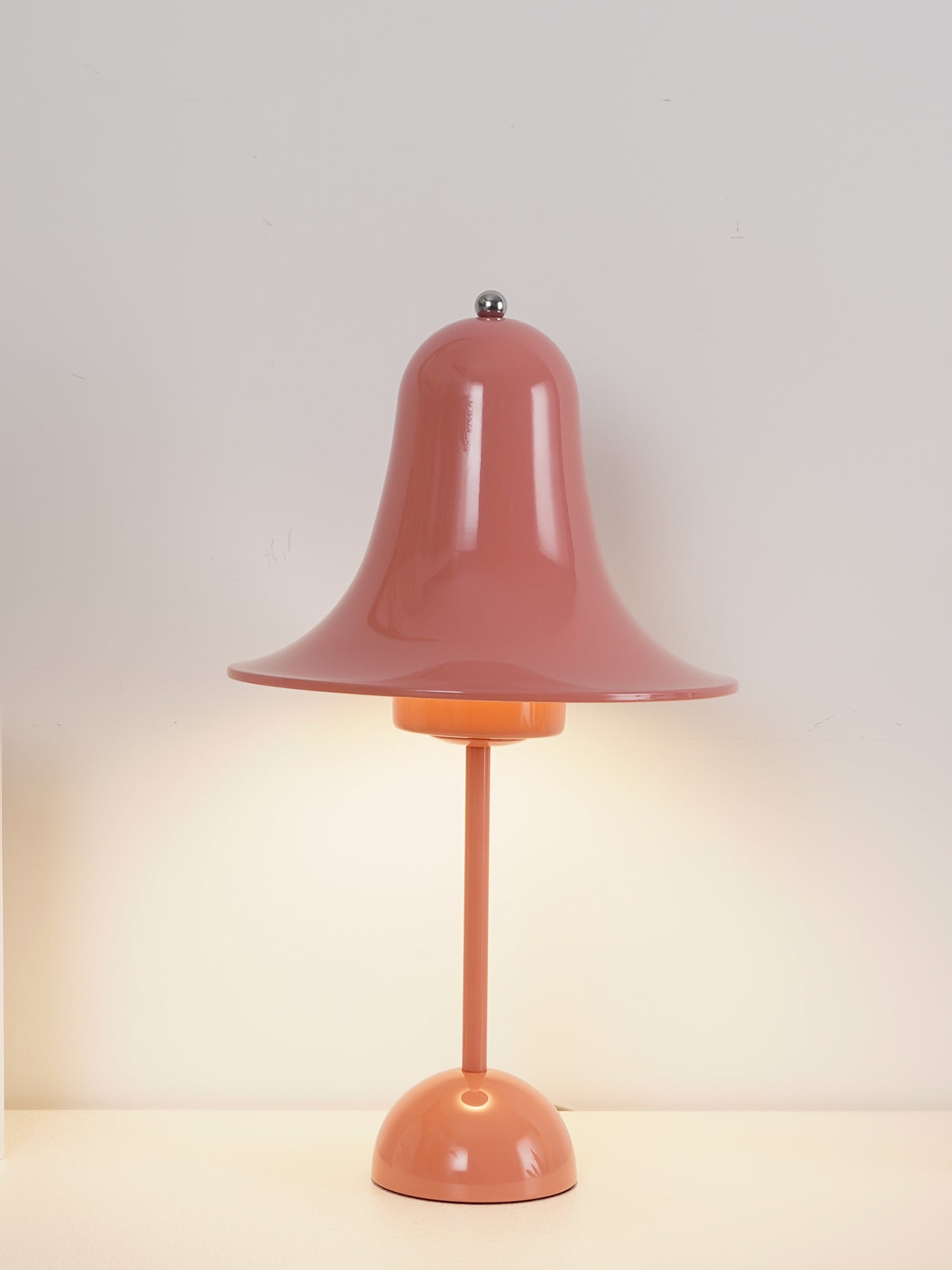 Pantop Table Lamp
