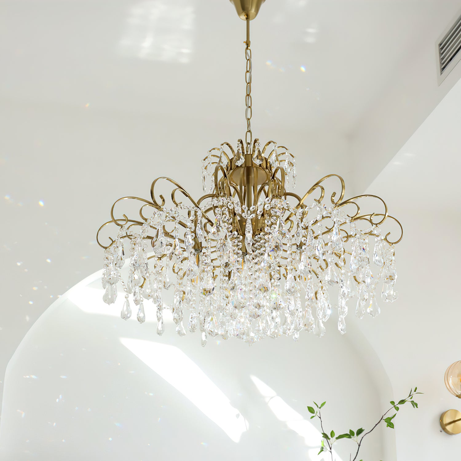 Wuzups Chandelier