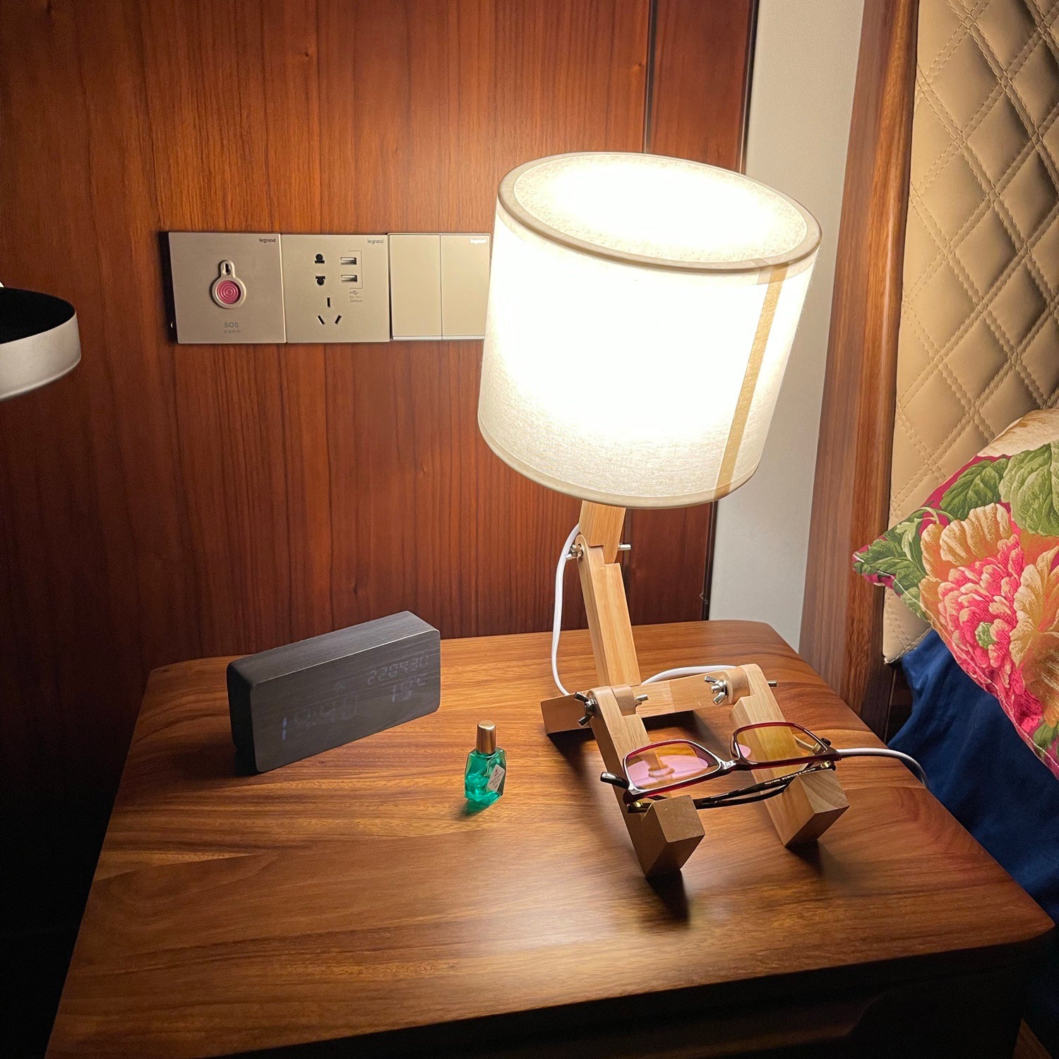 Robot Table Lamp