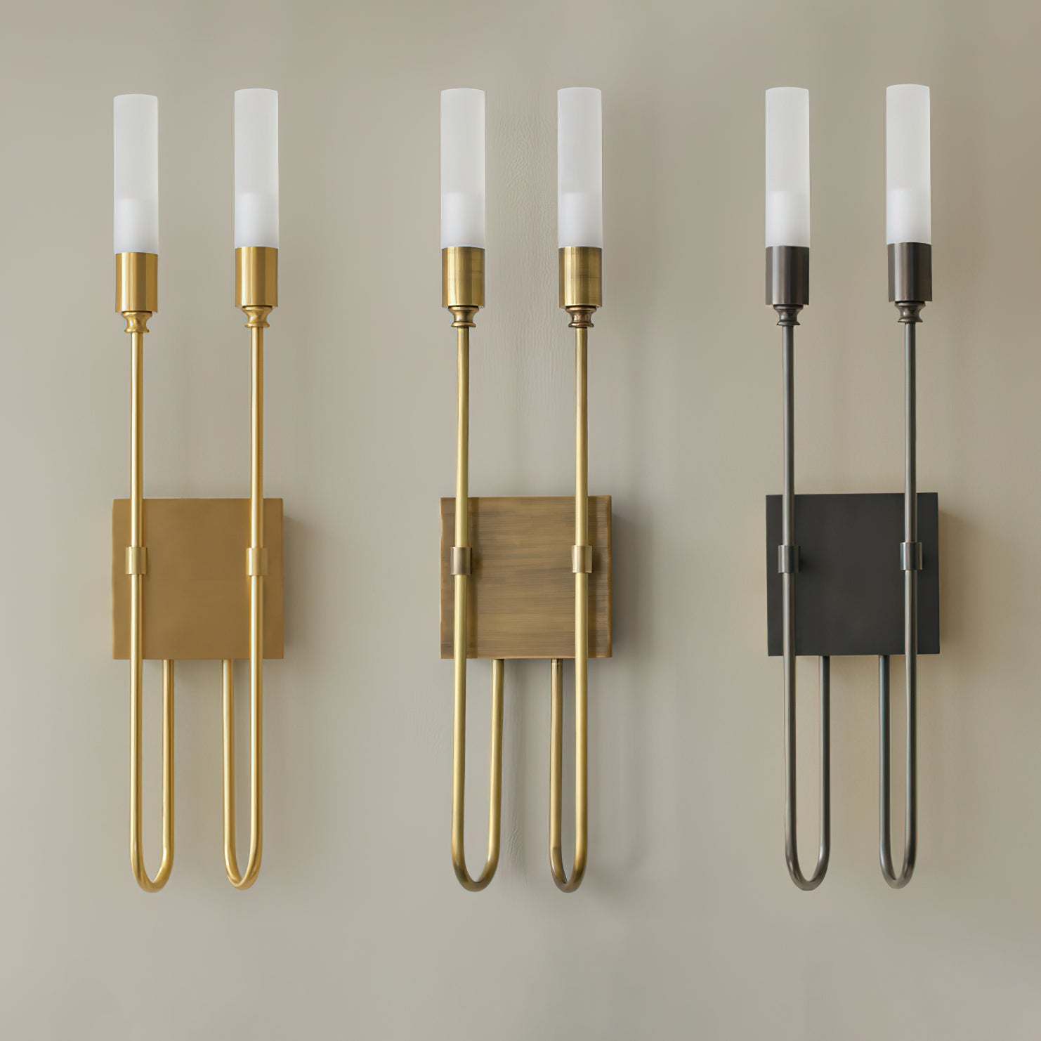 ダブルアローウォールスコンセ