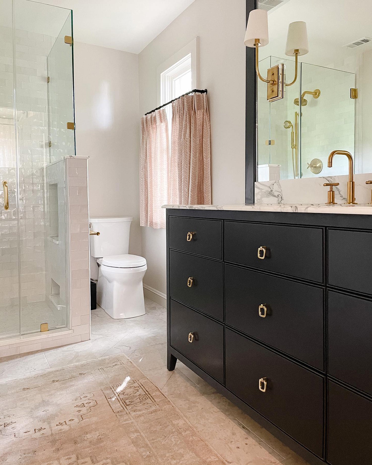 タヴェルニエ ウォールランプ