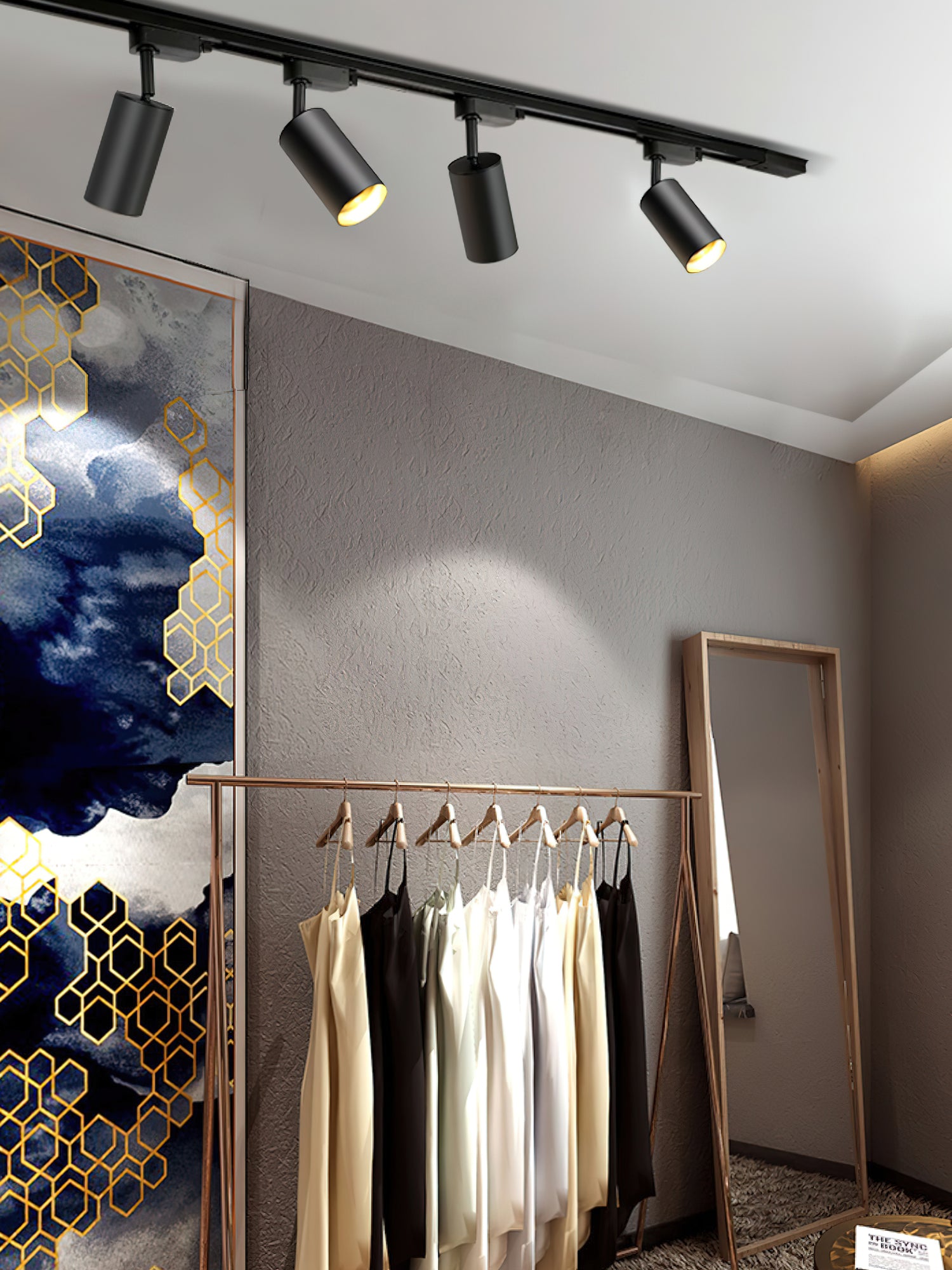 金色のレールトラックライト