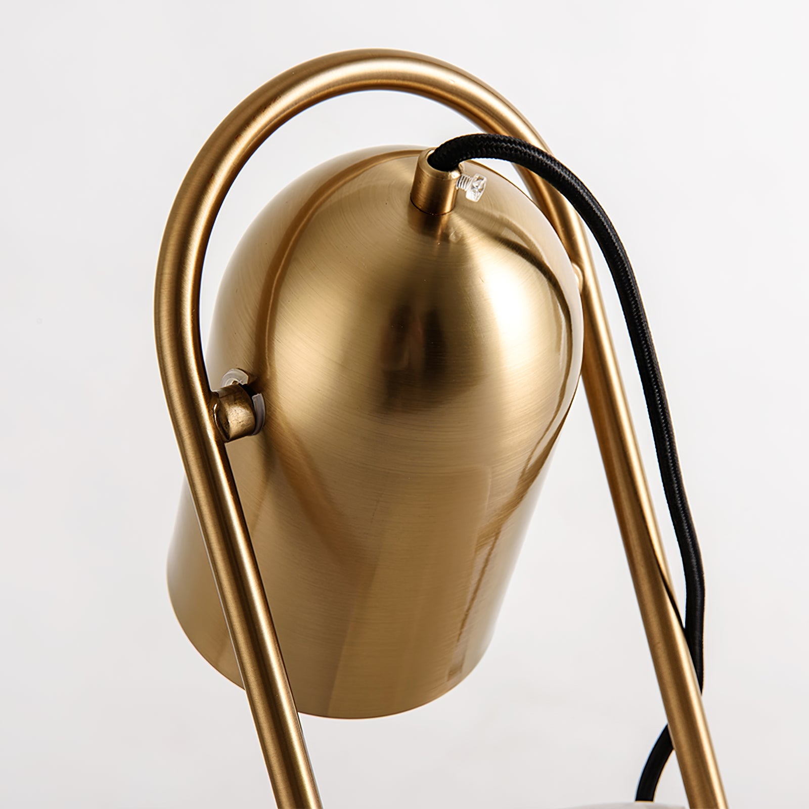 キャニスターテーブルランプ