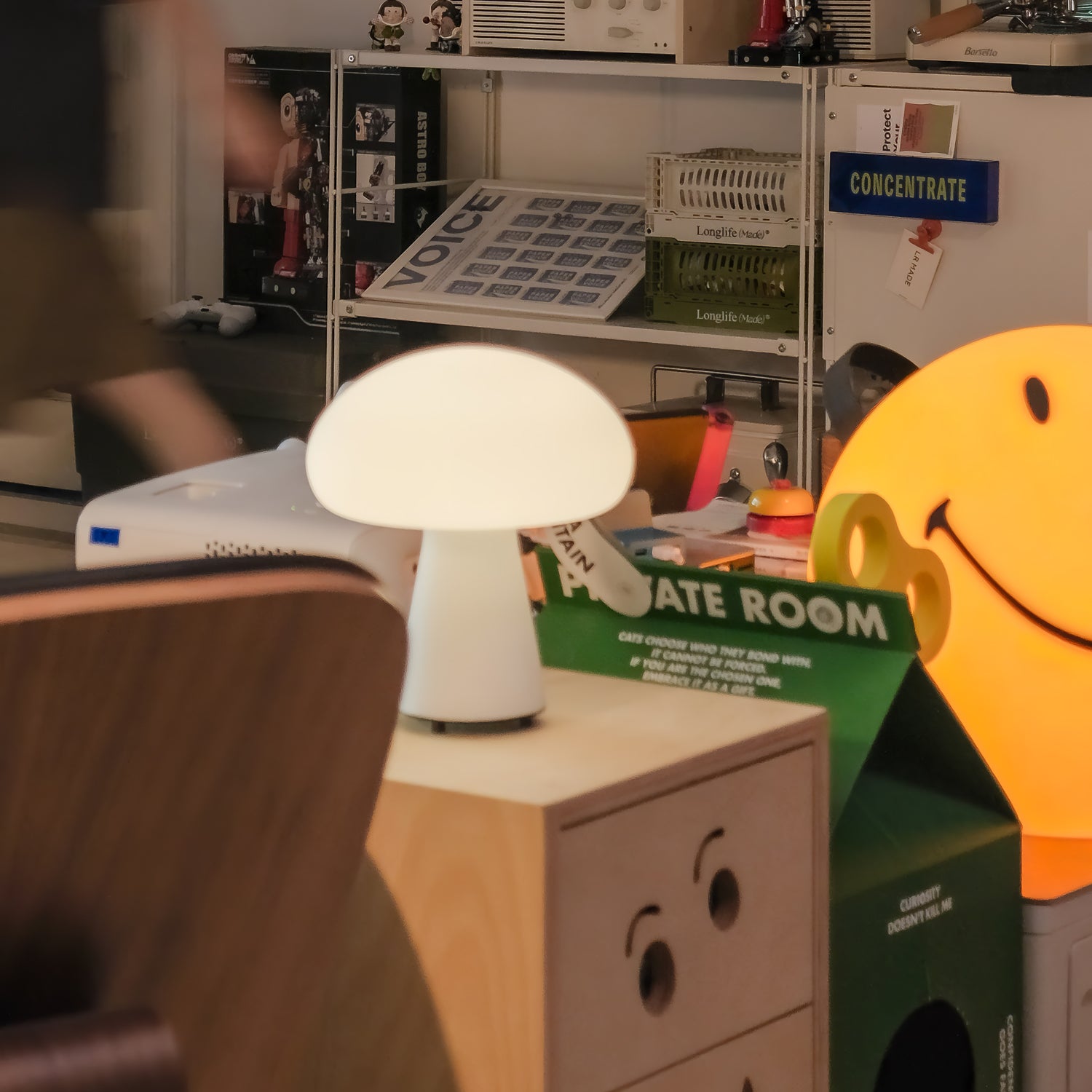 オベッロ ポータブル バッテリー内蔵テーブルランプ