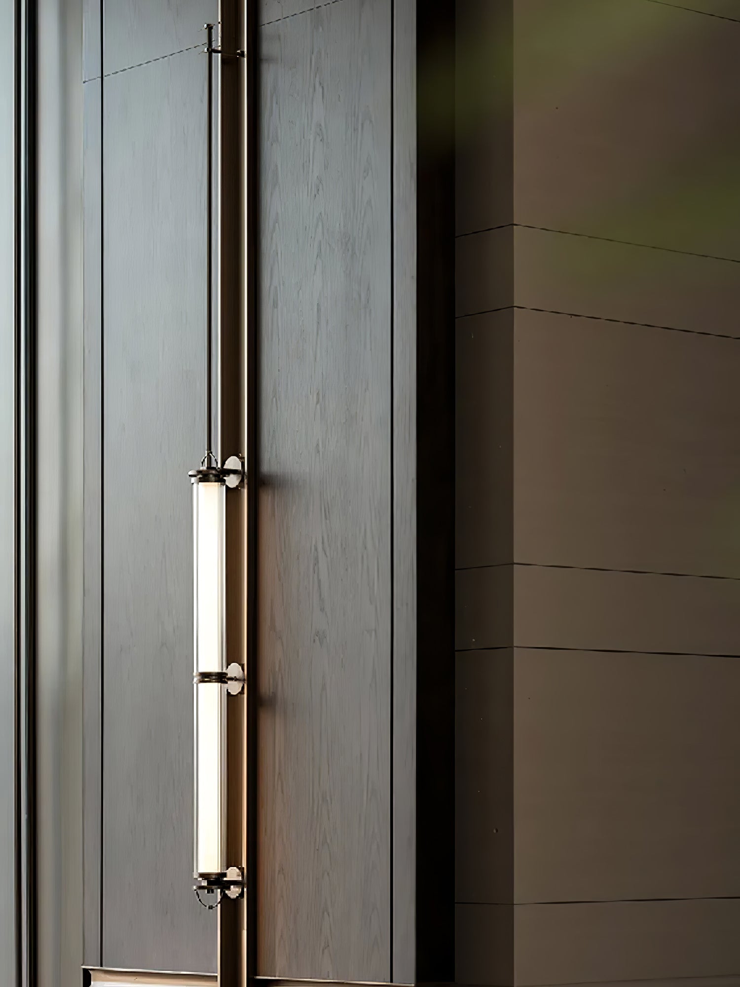 メリディアン垂直壁取り付け用燭台