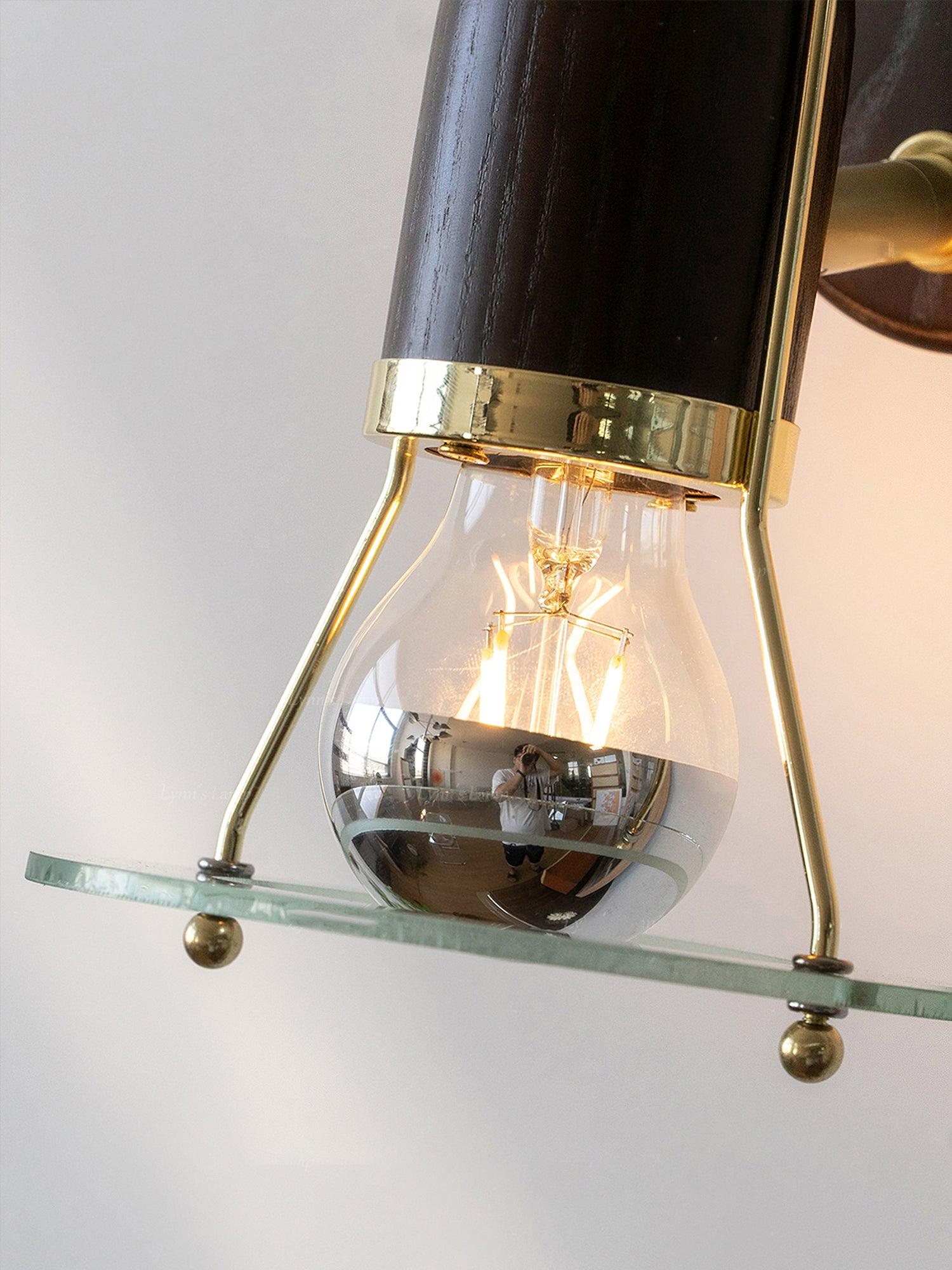 ヴォーン ウォール ライト