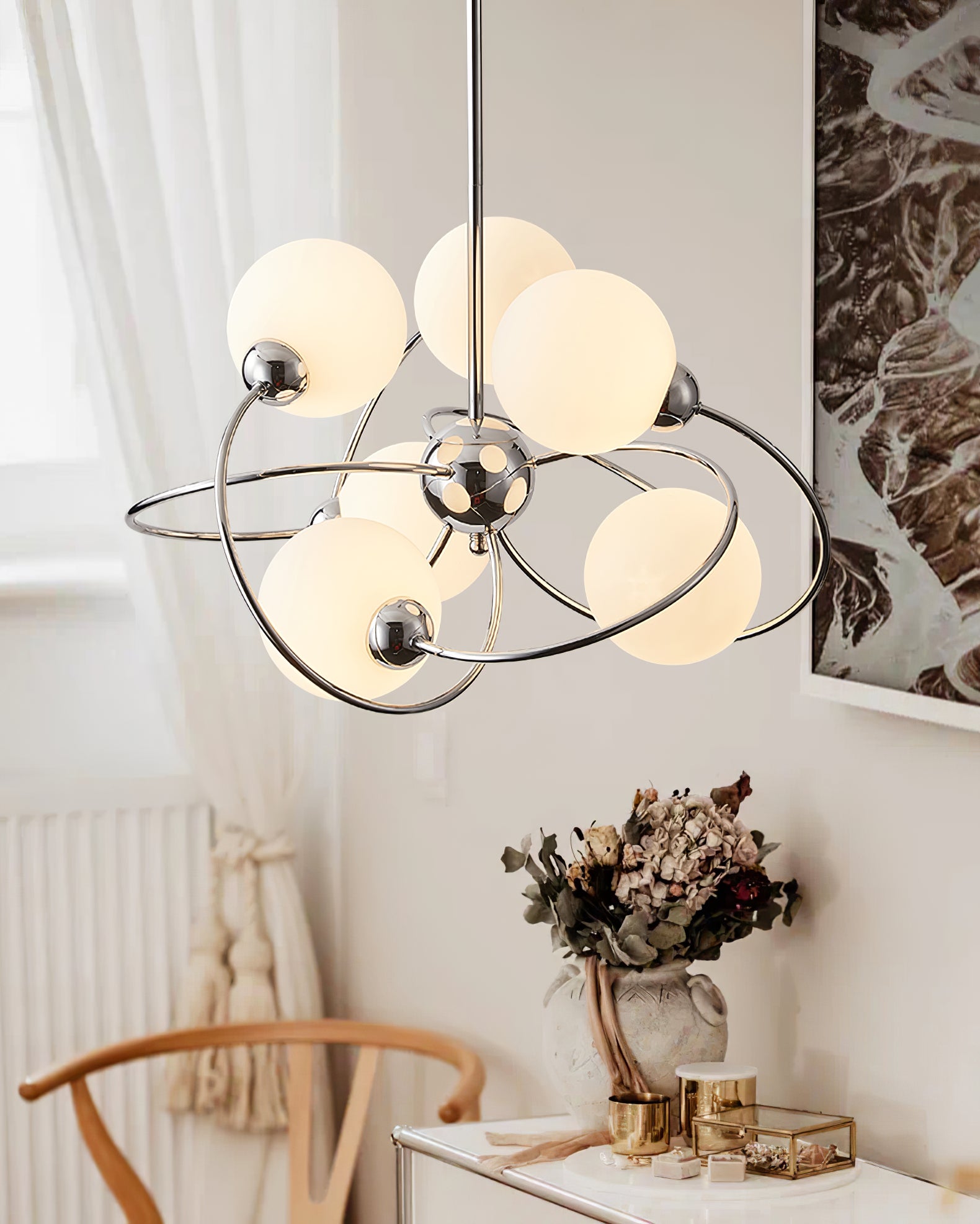 Maru Chandelier
