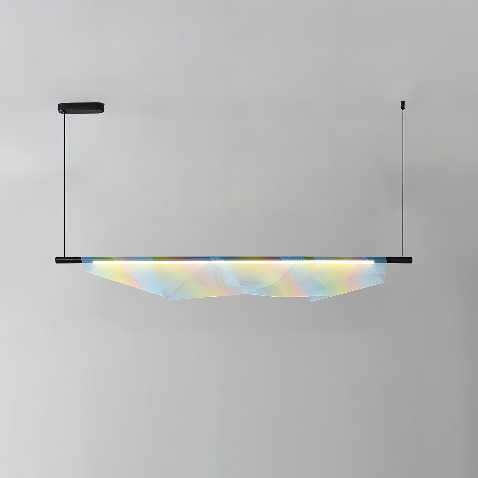 レインボーシャンデリア