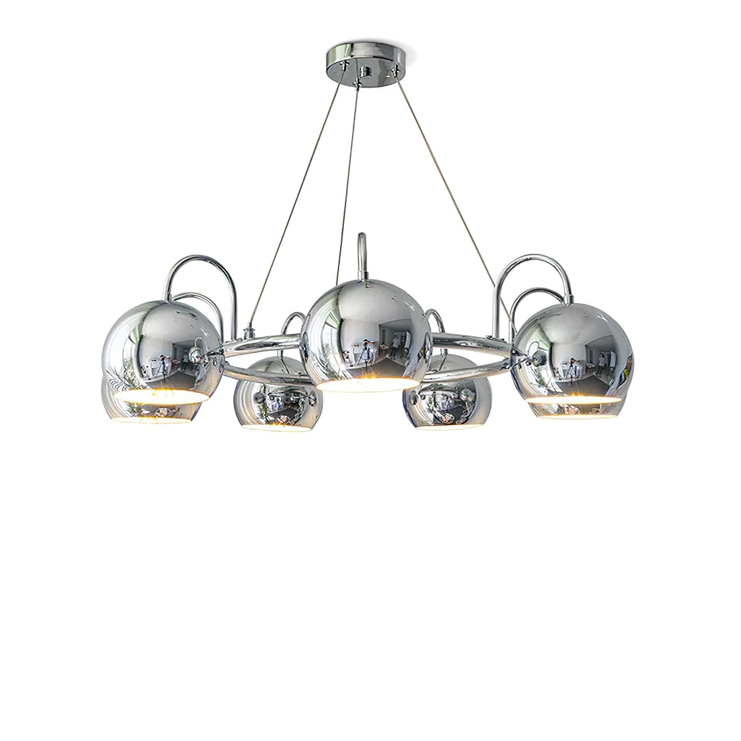 目玉シャンデリア