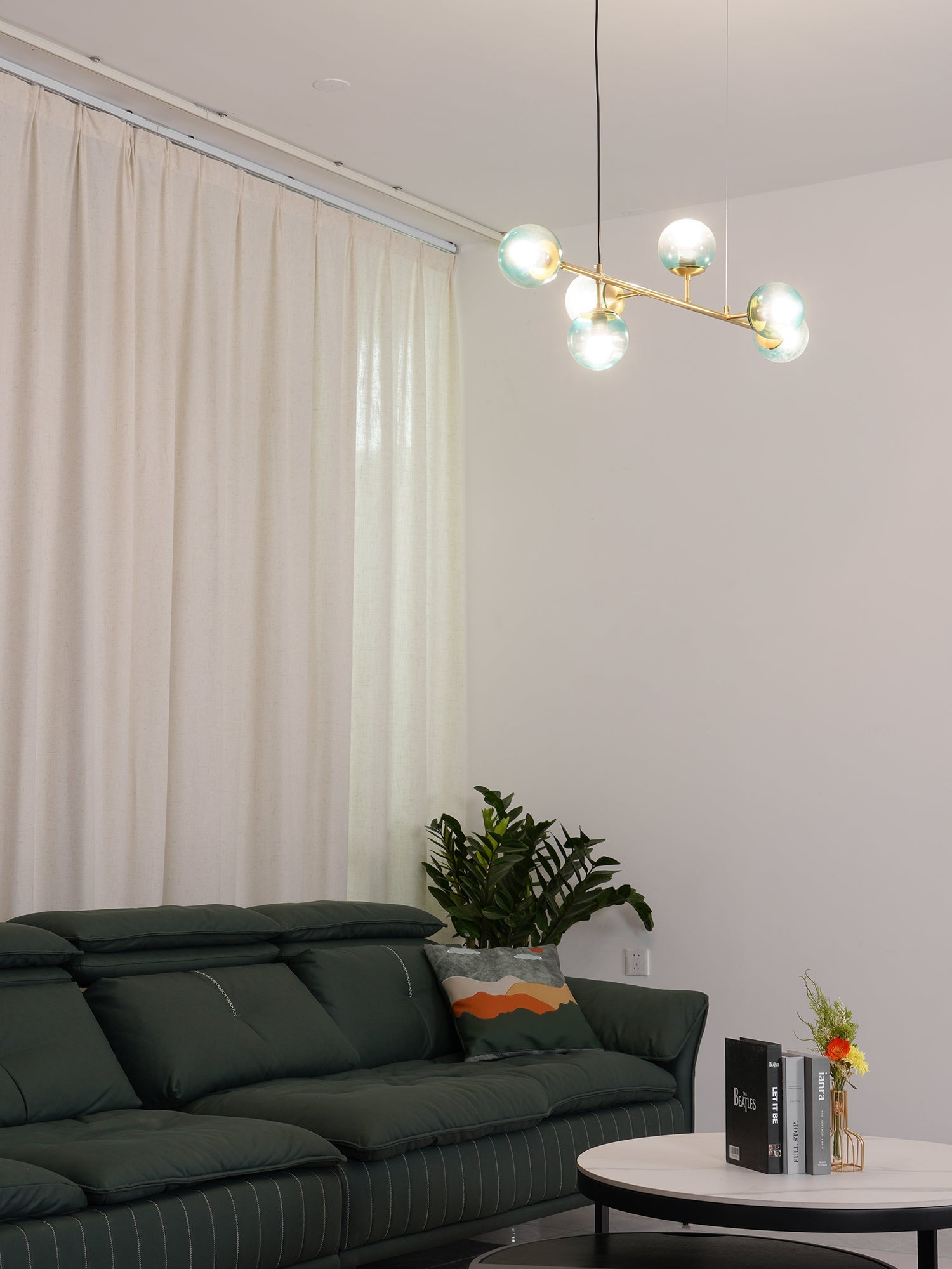 オーブシャンデリア